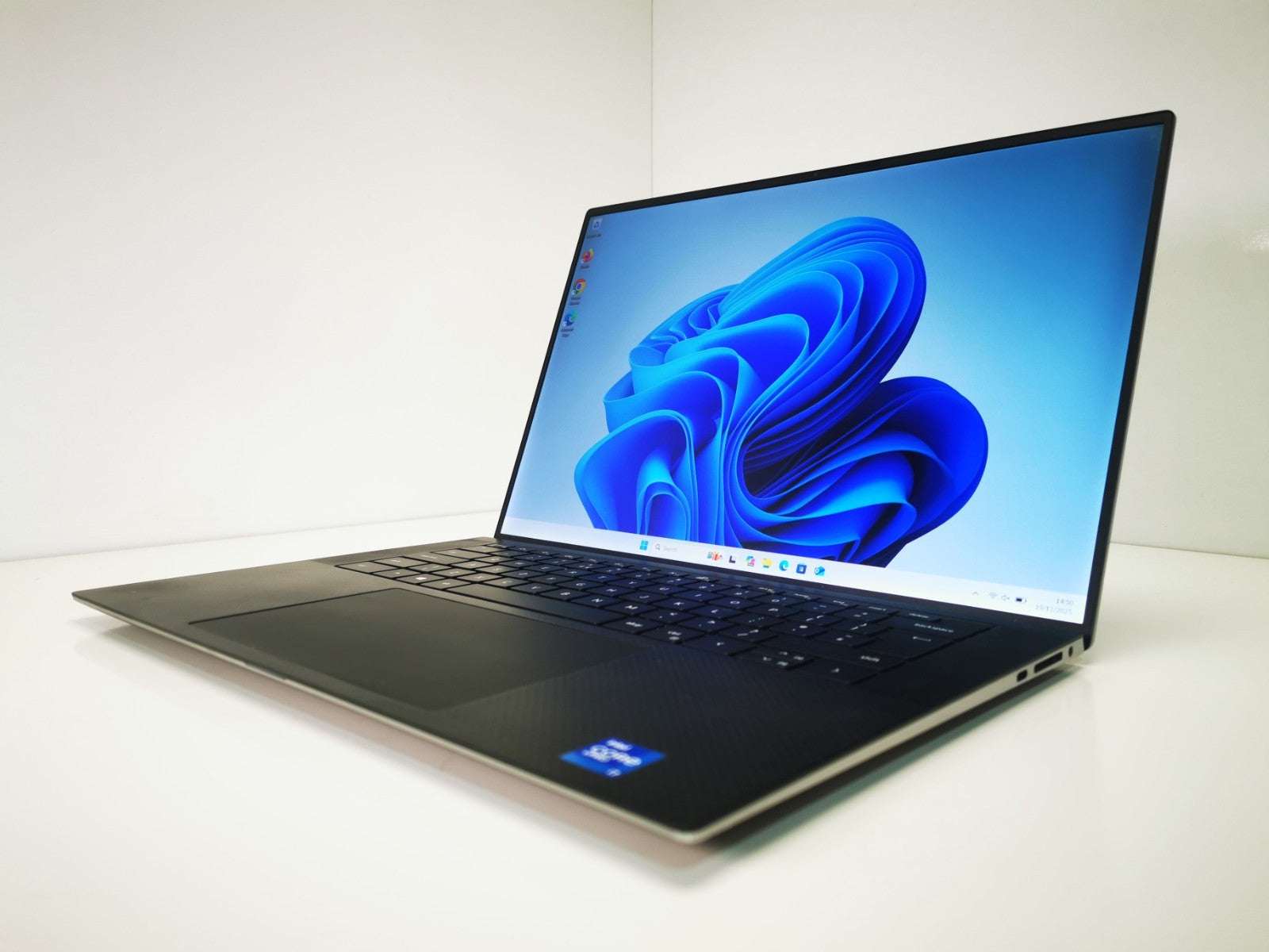 Dell Laptop Precision 5560 Core i7-11850H 32GB/512GB RTX A2000 15.6" WUXGA IPS