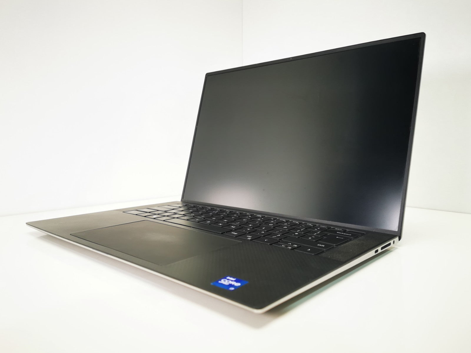 Dell Laptop Precision 5560 Core i7-11850H 32GB/512GB RTX A2000 15.6" WUXGA IPS