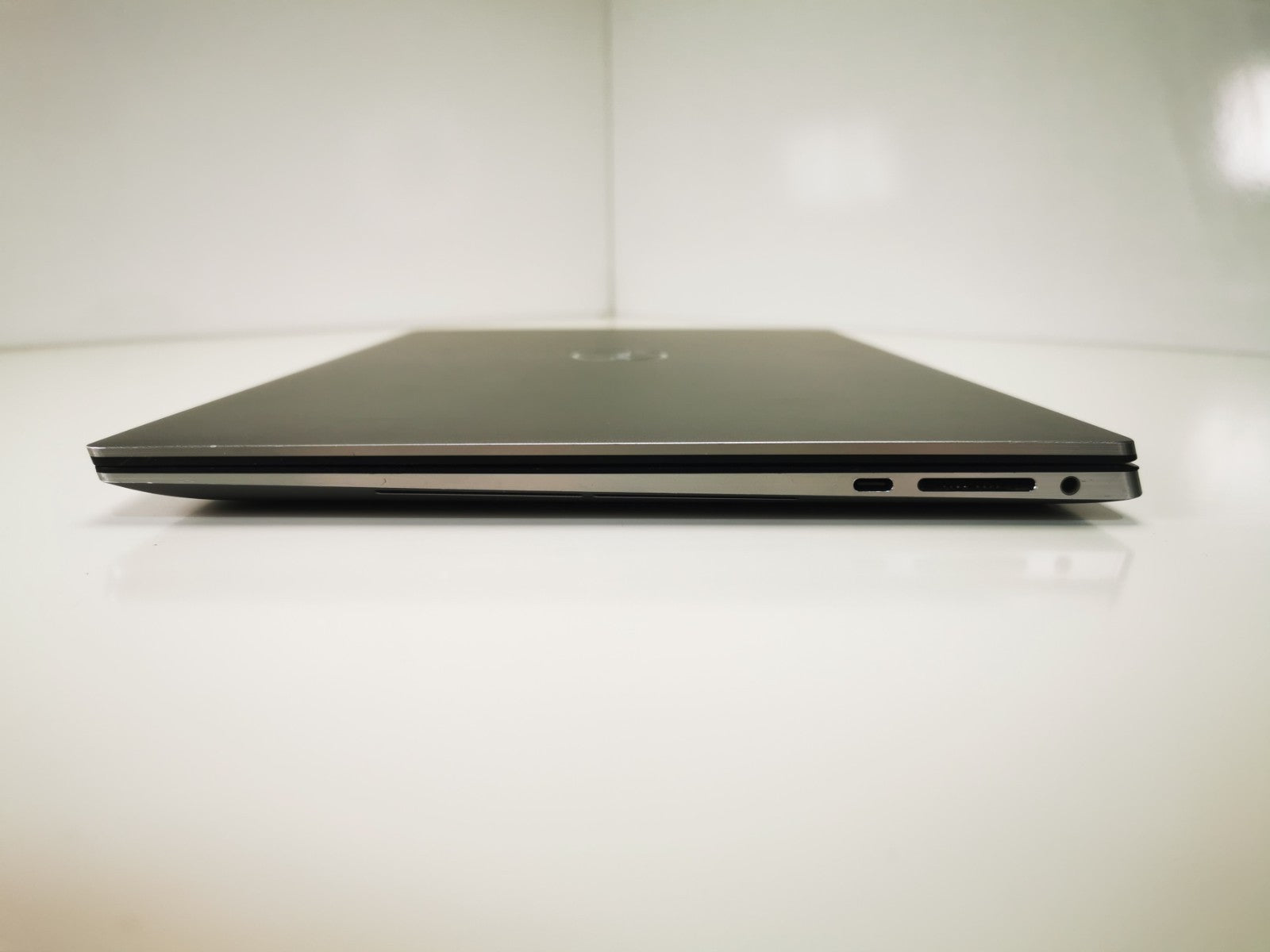 Dell Laptop Precision 5560 Core i7-11850H 32GB/512GB RTX A2000 15.6" WUXGA IPS