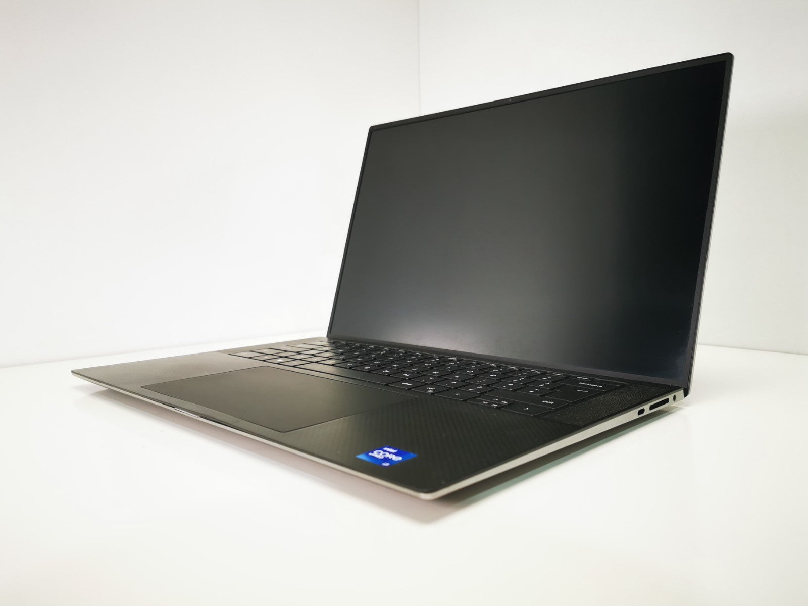 Dell Laptop Precision 5560 Core 15.6" Laptop - 11th Gen i7/32GB/512GB/RTX A2000