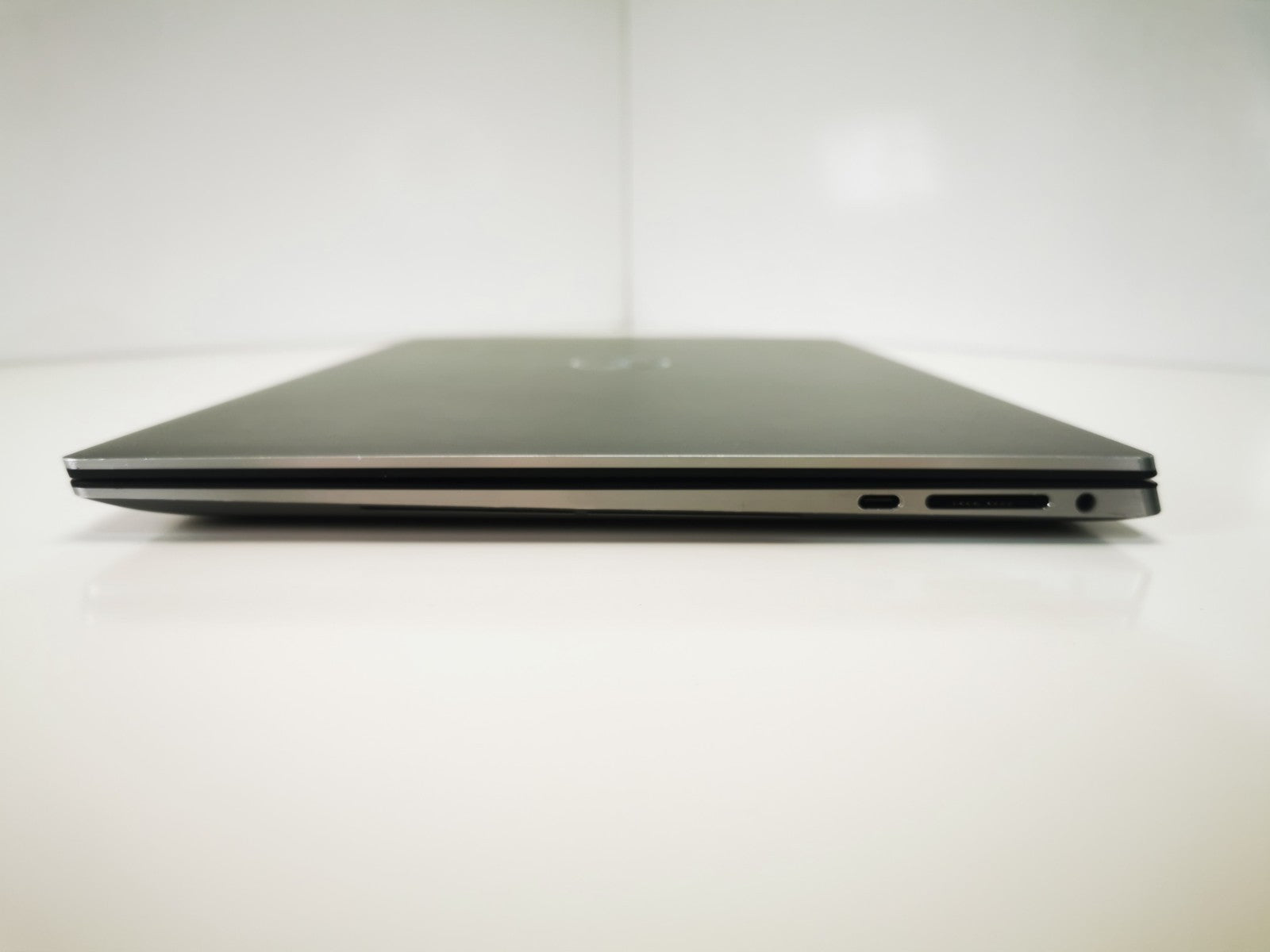 Dell Laptop Precision 5560 Core 15.6" Laptop - 11th Gen i7/32GB/512GB/RTX A2000