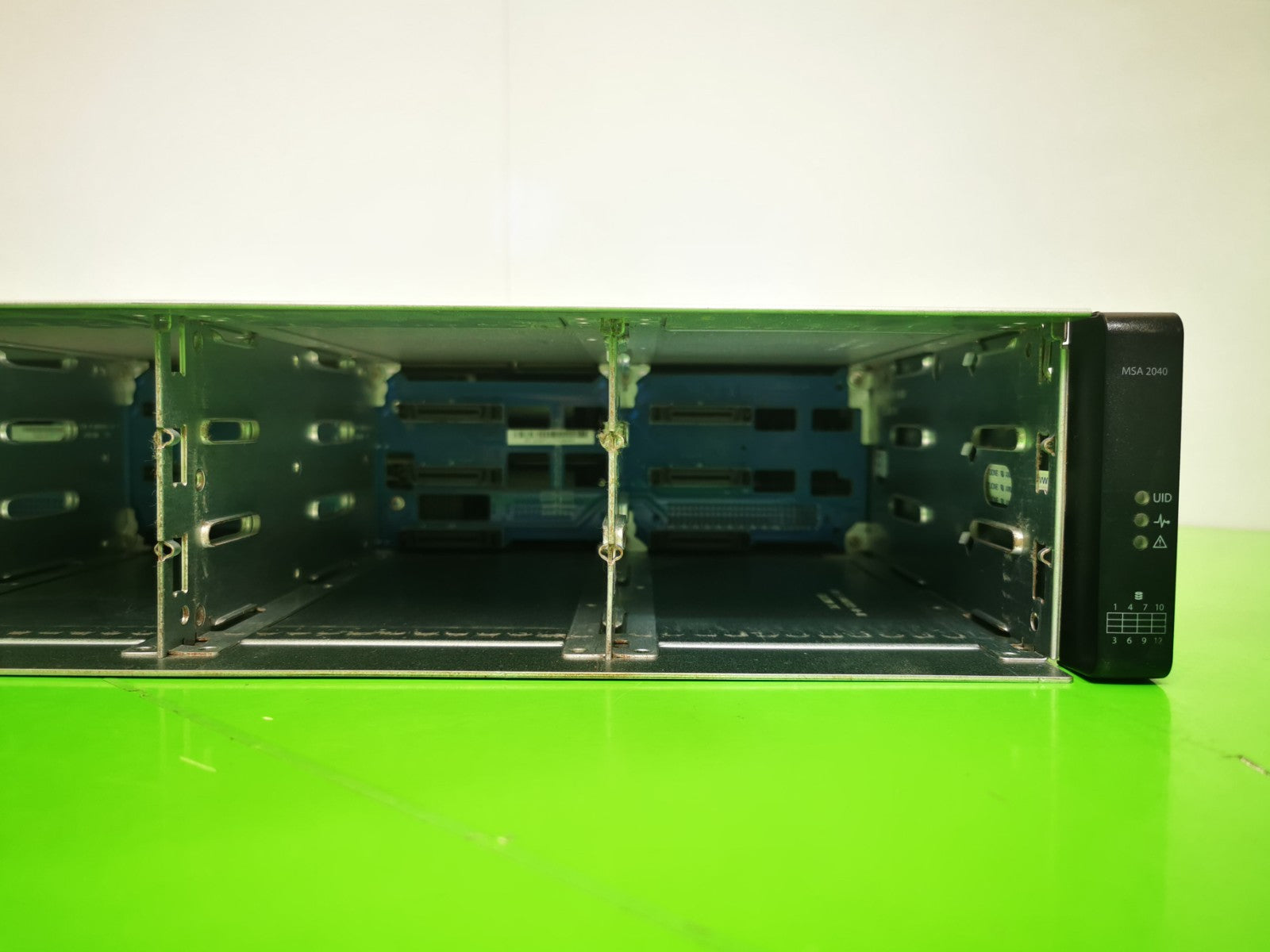 HP MSA 1040 Smart Array 24-Bay 2.5" SAS Storage E7W02A -2x 758368-001 Controller