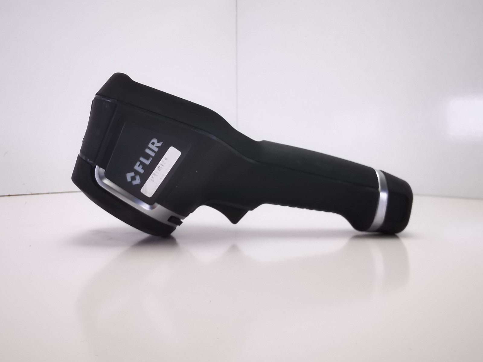 FLIR E5 (E63900) Thermal Imaging Camera - Powers On  / Tested / UNCALIBRATED
