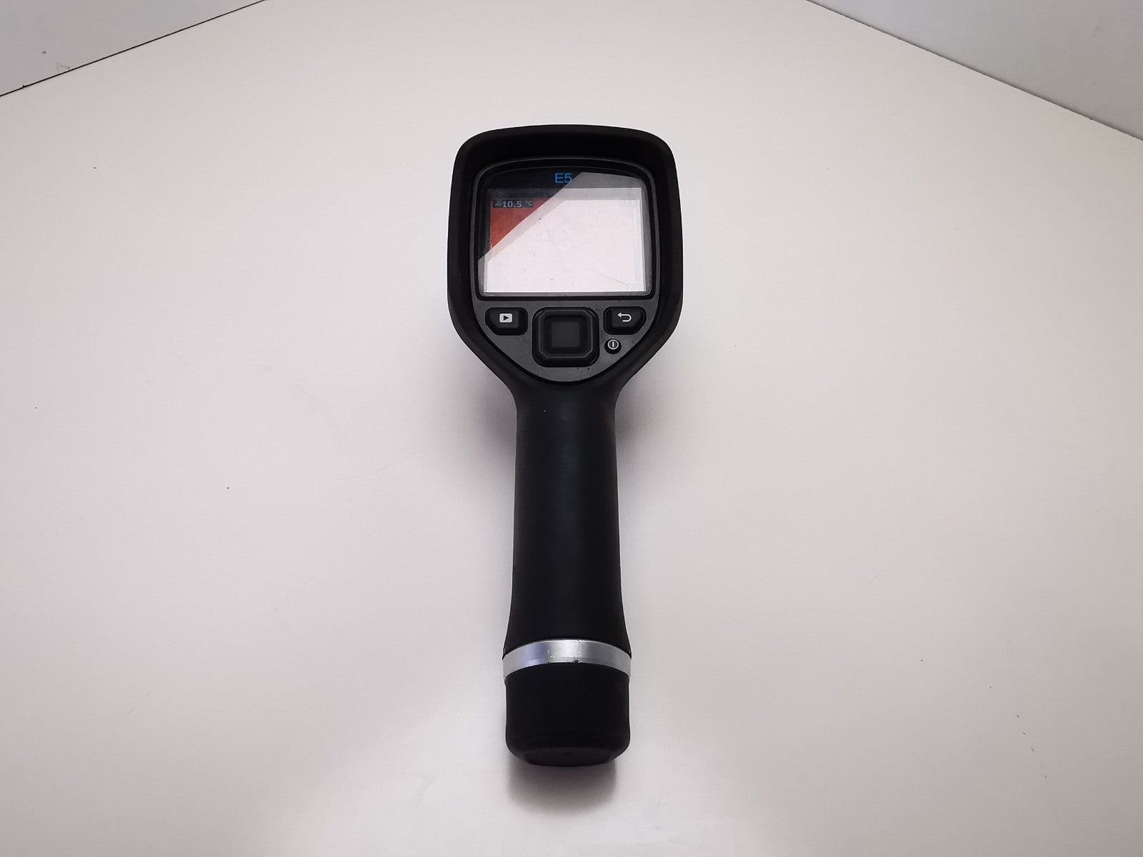 FLIR E5 (E63900) Thermal Imaging Camera - Powers On  / Tested / UNCALIBRATED