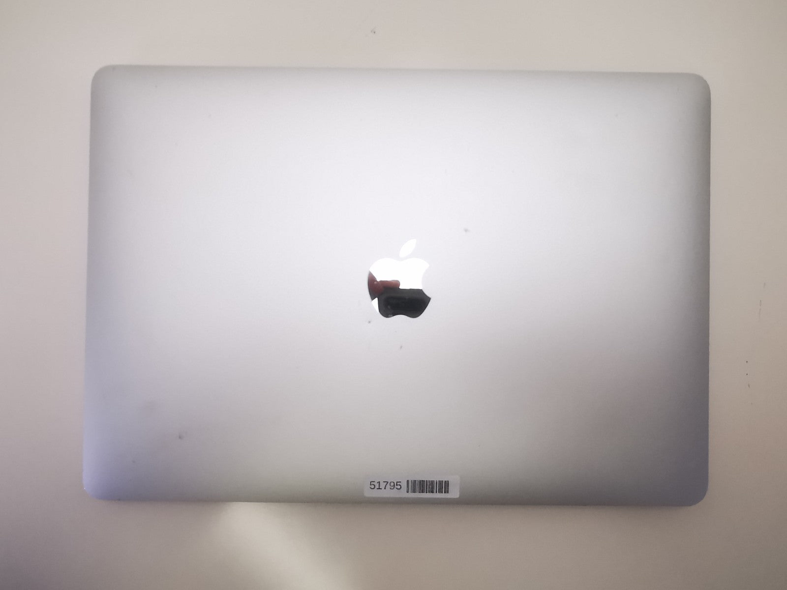 Apple MacBook Air 2020 (A2337) 13.3" - Apple M1/8GB RAM/256GB SSD/MacOS Tahoe