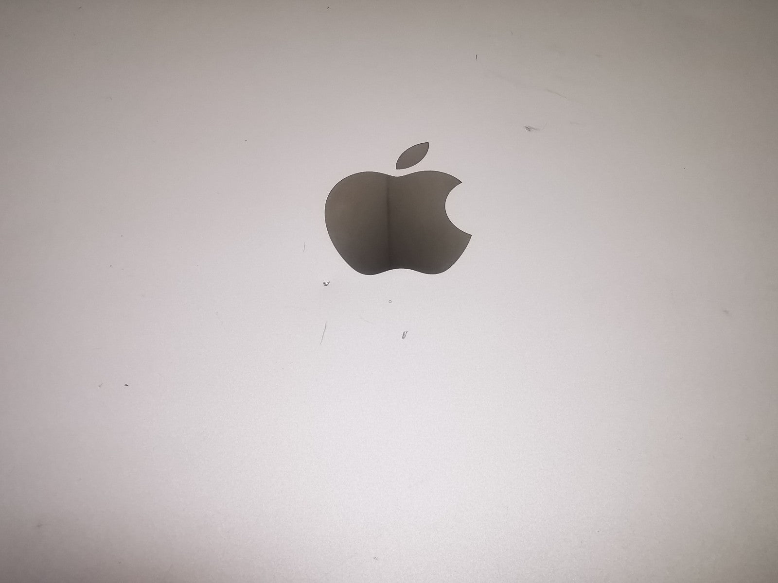 Apple MacBook Air 2020 (A2337) 13.3" - Apple M1/8GB RAM/256GB SSD/MacOS Tahoe