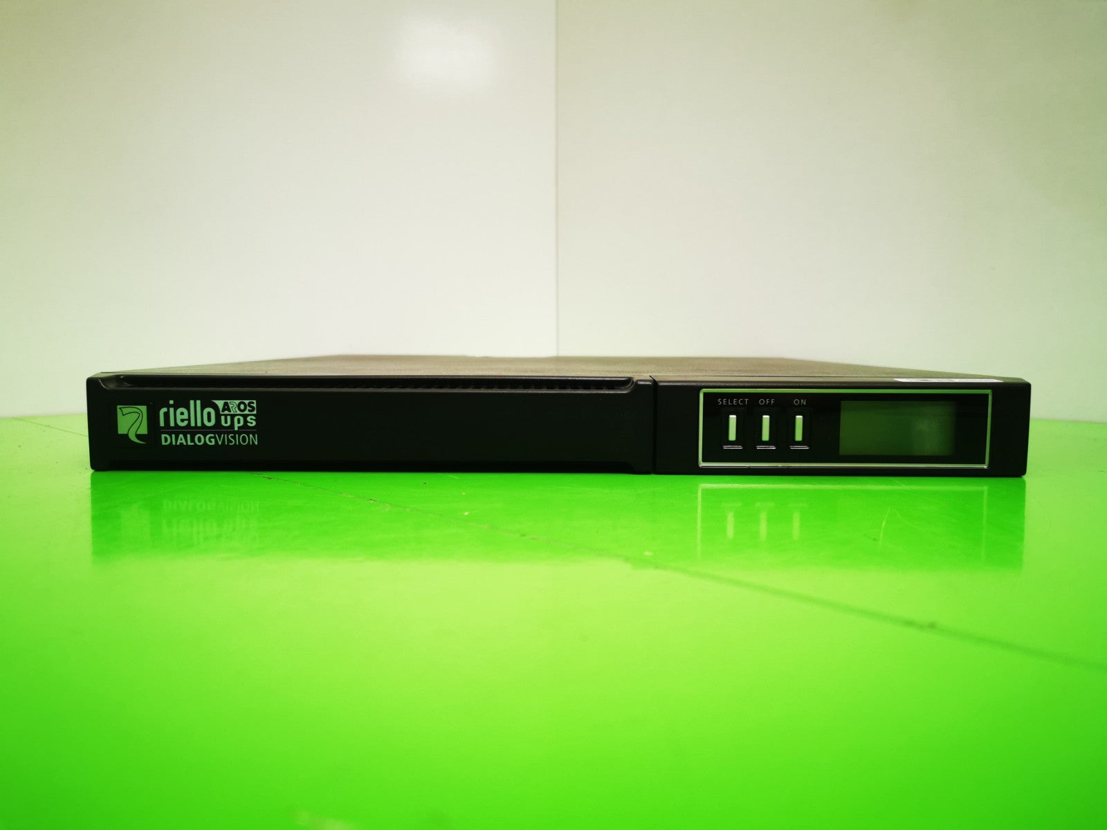Riello DVR 1100 UPS Rack-Mount 1u - 1100VA - No Batteries