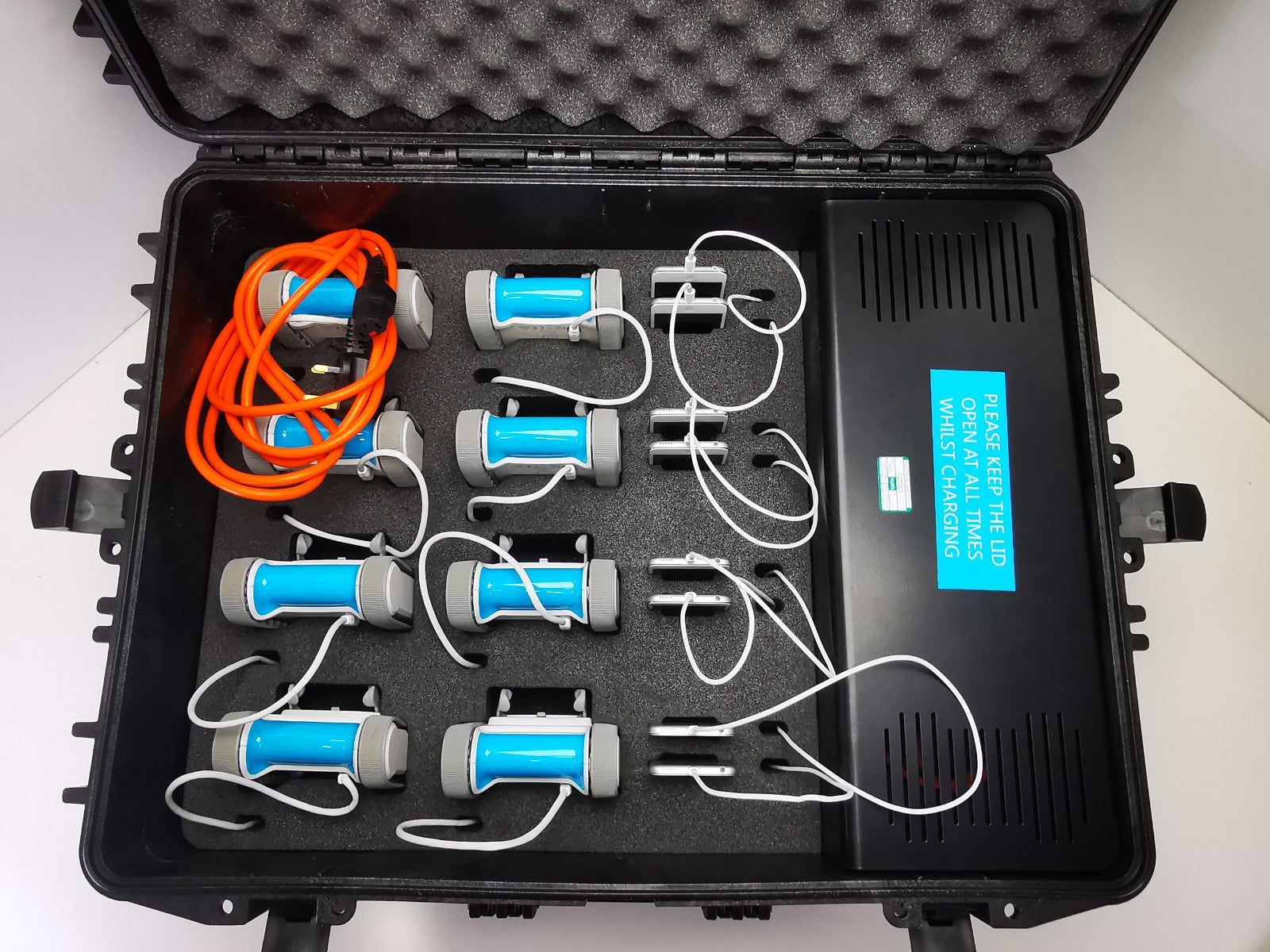 Osbourne Technologies Romo3L - 8x Romo3L + 8x iPod Touch 2012 + Charging case