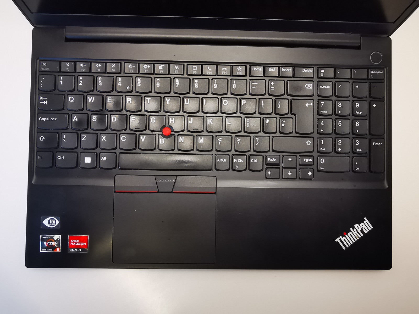 Lenovo ThinkPad E15 Gen 4 15.6" - AMD Ryzen 5 5000/8GB RAM/256GB SSD/Win 11 Pro