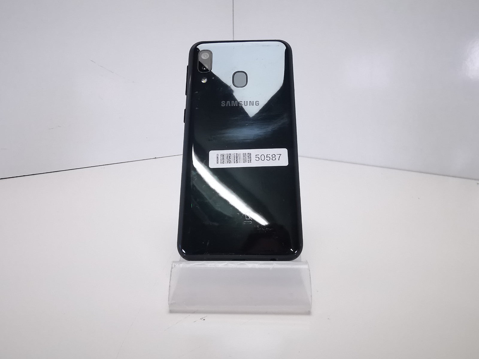 Samsung Galaxy A20e - 5.8"/Black/32GB - Network Unlocked - GRADE B