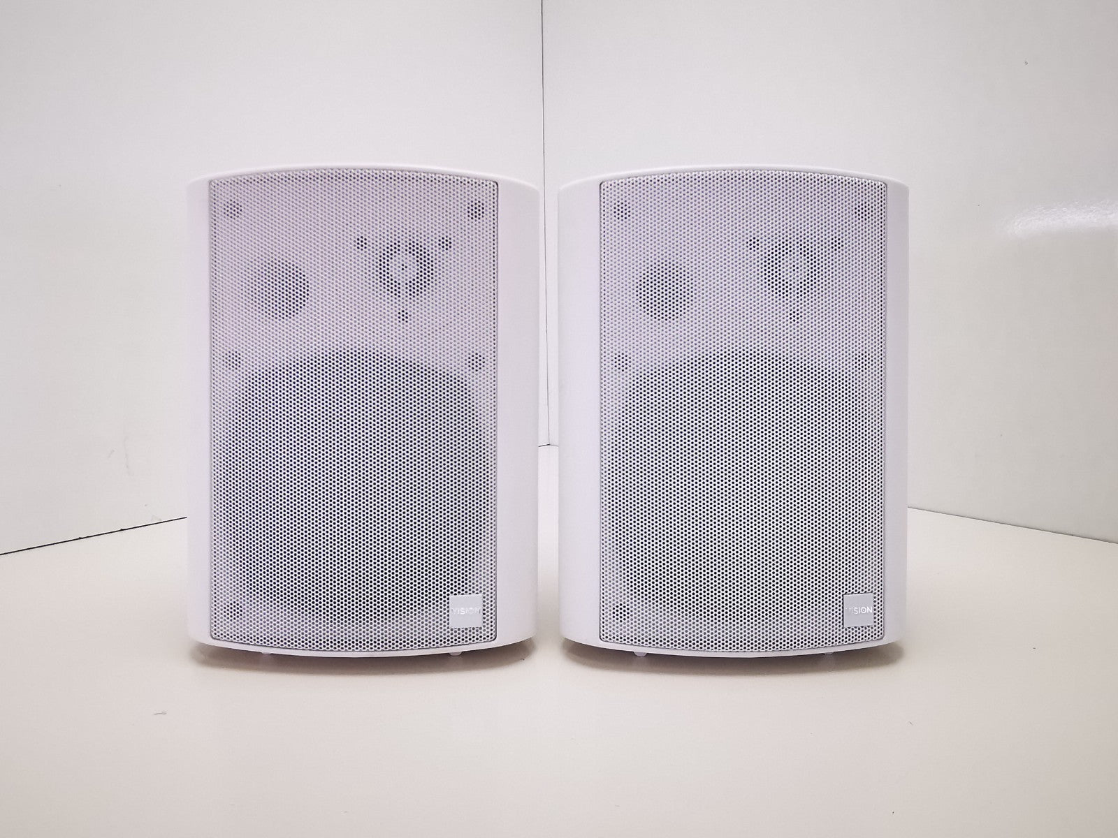 Vision Speakers SP-900P - Pair Loud speakers - Boxed & working