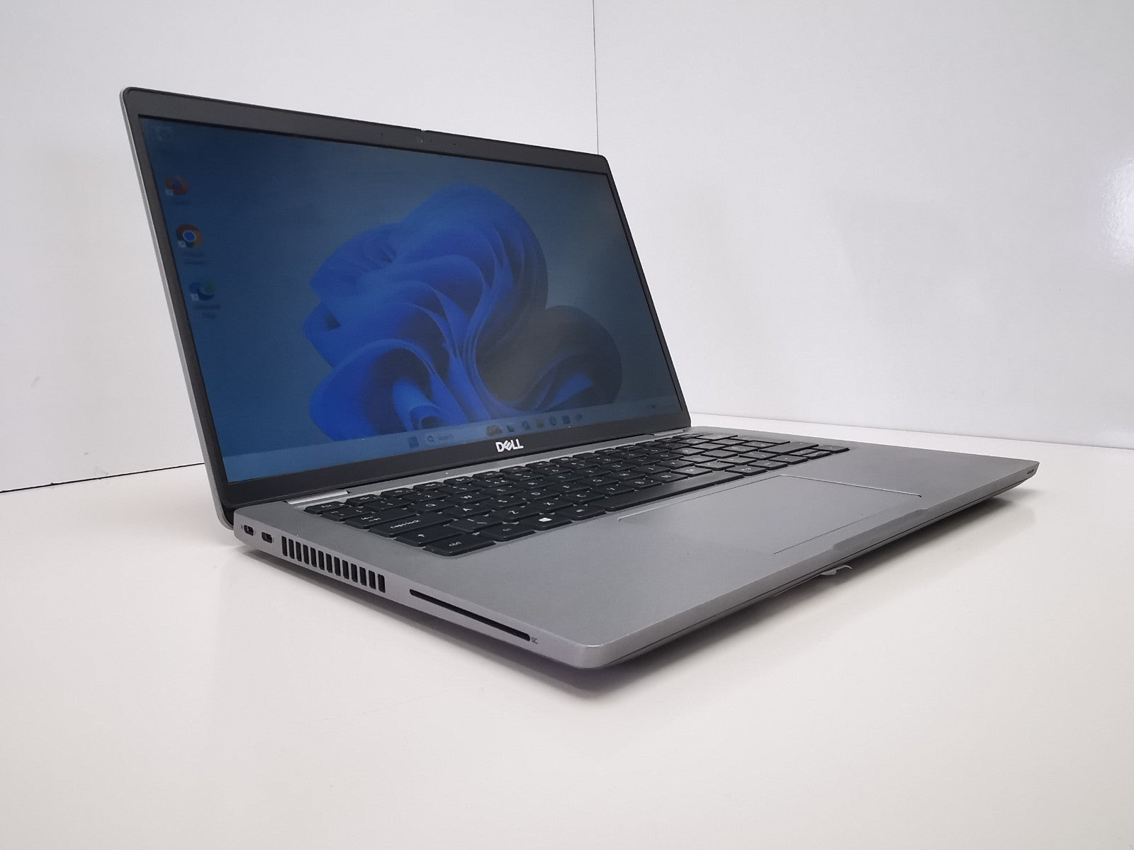 Dell Latitude 5420 14" Laptop - 11th Gen i5/16GB RAM/256GB NVMe SSD/Win 11 Pro