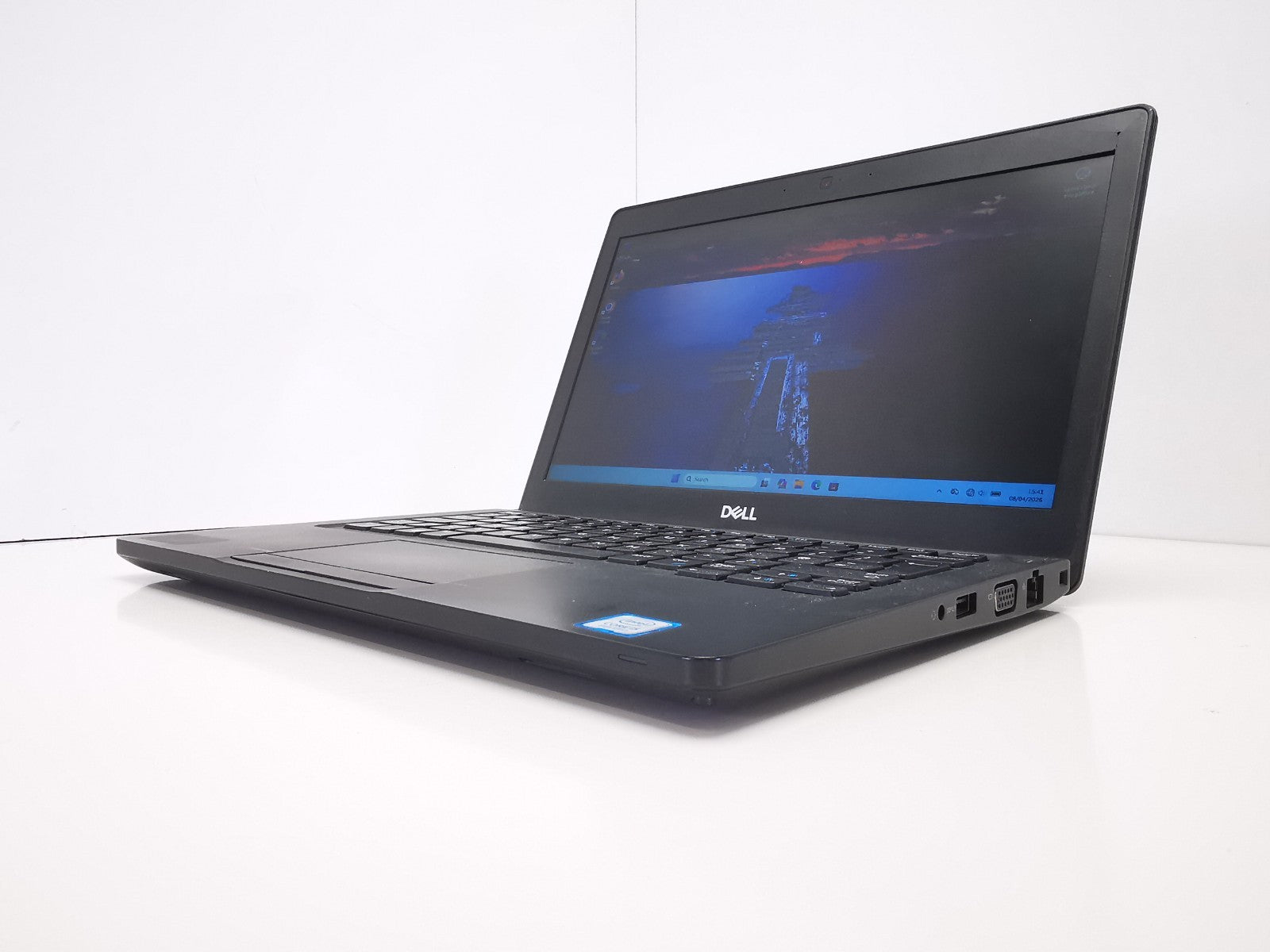 Dell Latitude 5290 12.5 in Laptop i5-8250U 1.60 GHz 8GB 256GB SSD Windows 11 Pro