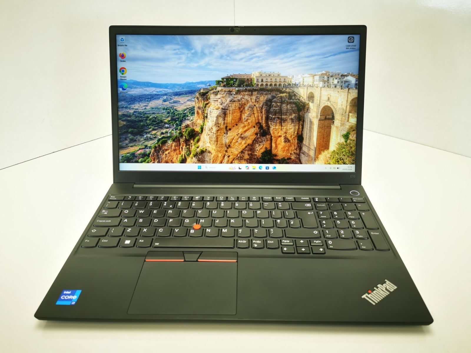 Lenovo ThinkPad E15 Gen 2 15.6″ Laptop – 11th Gen i7/16GB RAM/512GB SSD/Win11P