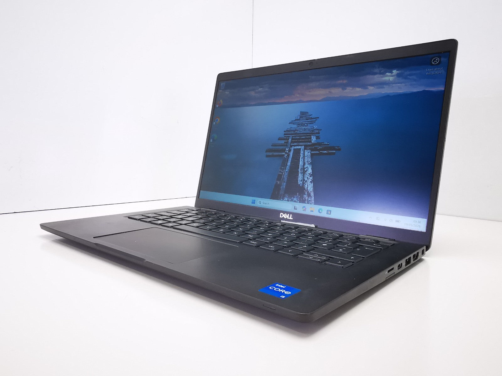 Dell Latitude 7420 14″ Laptop – 11th Gen i5/8GB RAM/256GB SSD/Win 11 Pro