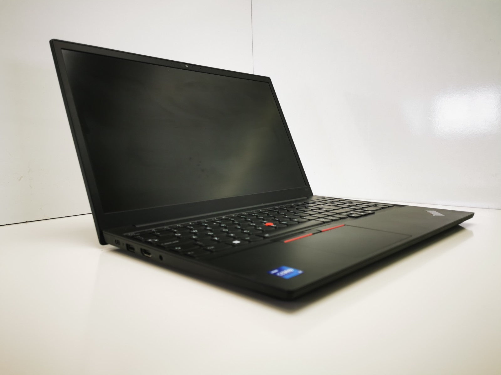 Lenovo ThinkPad E15 Gen 2 15.6″ Laptop – 11th Gen i7/16GB RAM/512GB SSD/Win11P