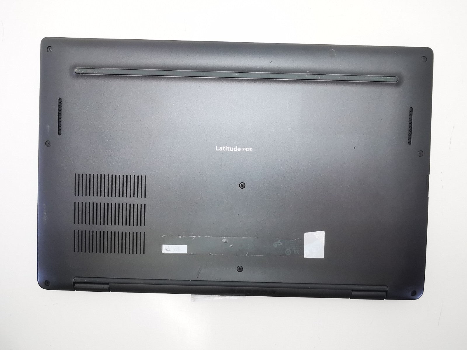 Dell Latitude 7420 14″ Laptop – 11th Gen i5/8GB RAM/256GB SSD/Win 11 Pro