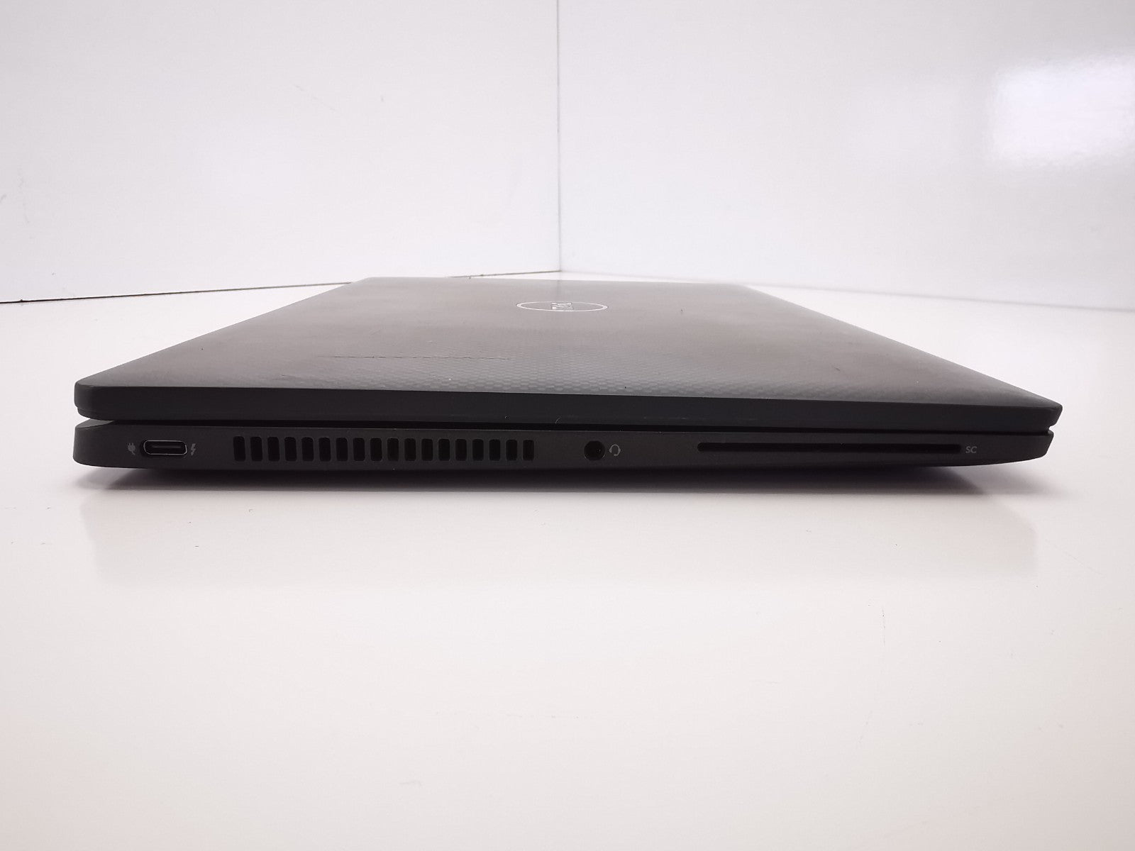 Dell Latitude 7420 14″ Laptop – 11th Gen i5/8GB RAM/256GB SSD/Win 11 Pro