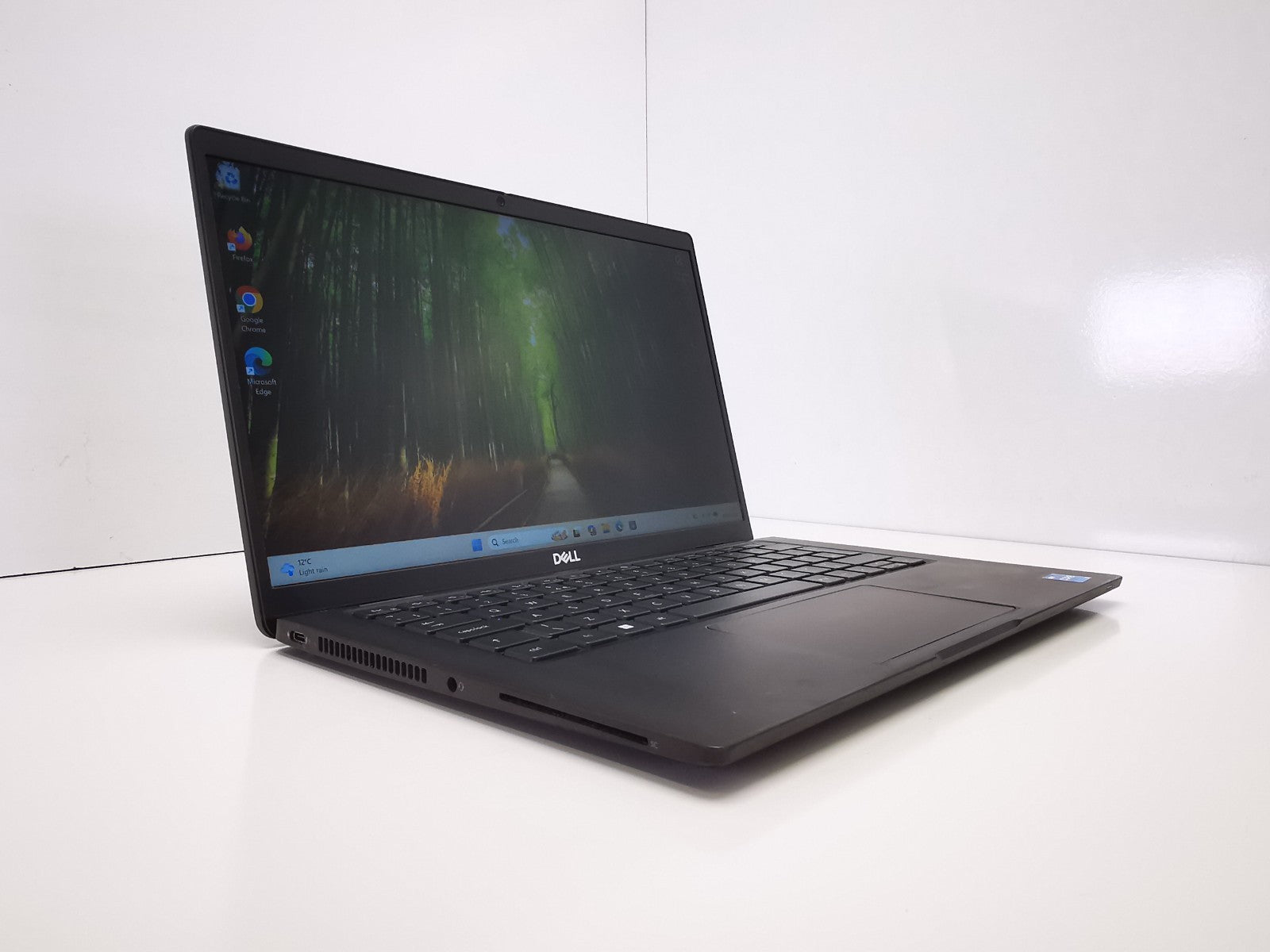 Dell Latitude 7420 14″ Laptop – 11th Gen i5/8GB RAM/256GB SSD/Windows 11 Pro
