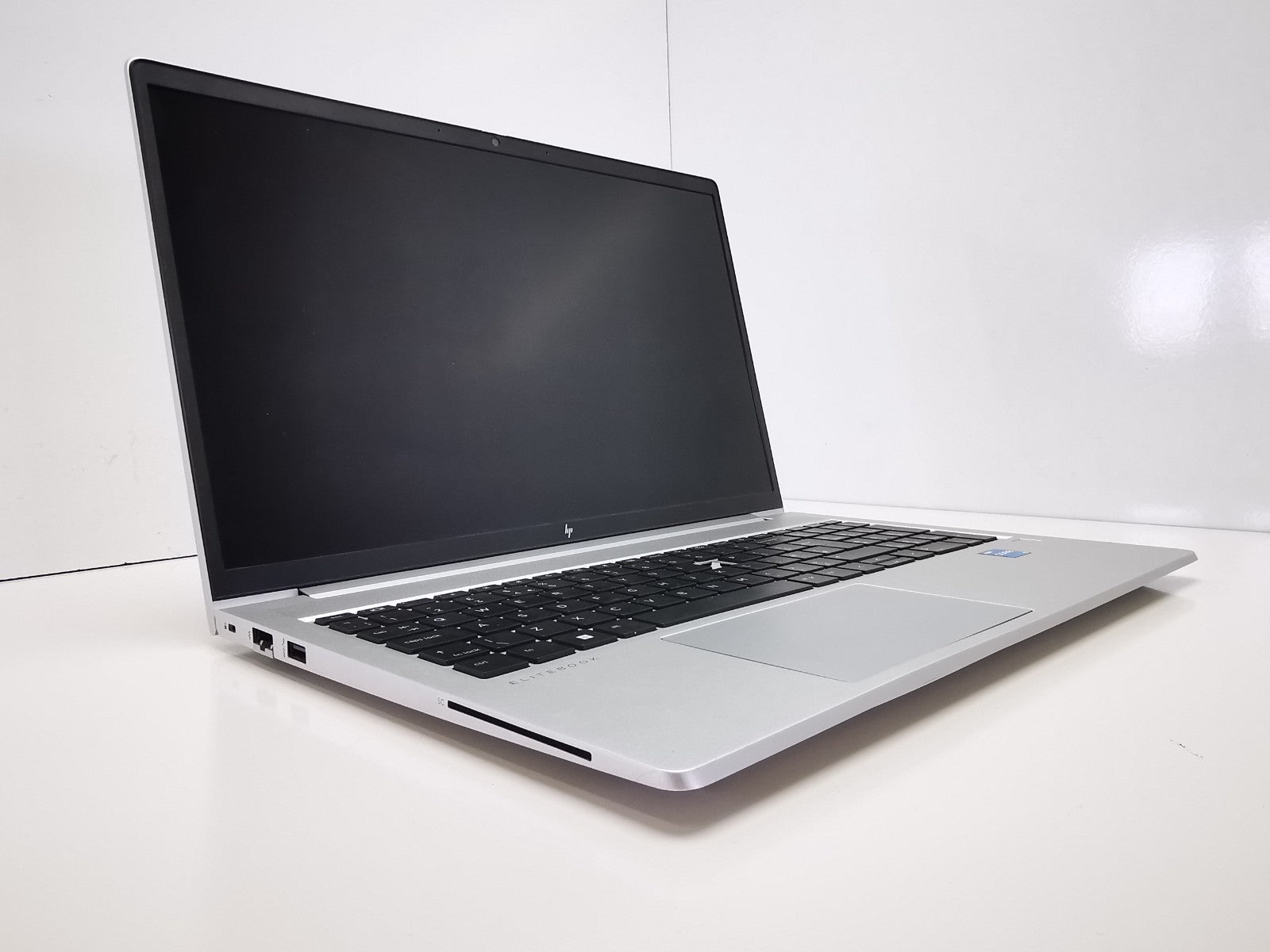 HP EliteBook 650 G10 15.6″ Laptop -  13th Gen i5/16GB RAM/512GB SSD/W11P
