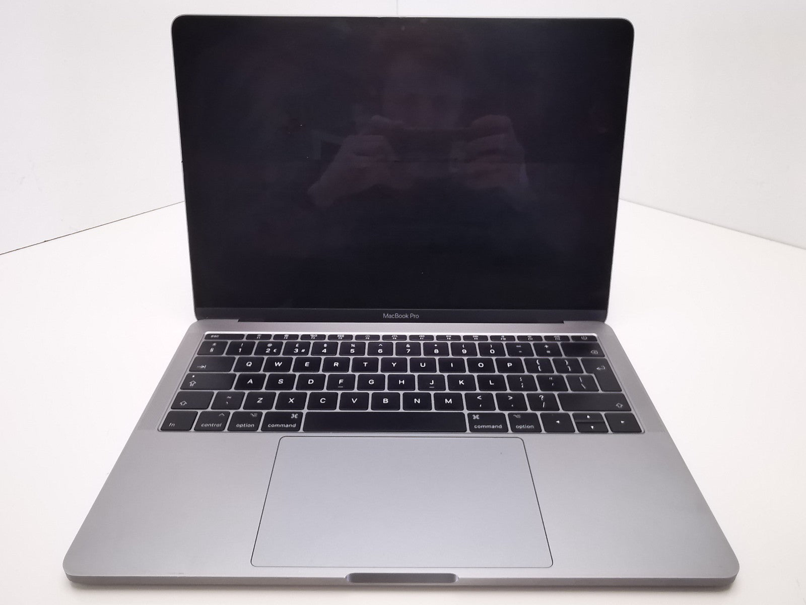 Apple MacBook Pro 2017 (A1708) 13" - Intel i5/8GB/120GB/MacOS Ventura - Defects