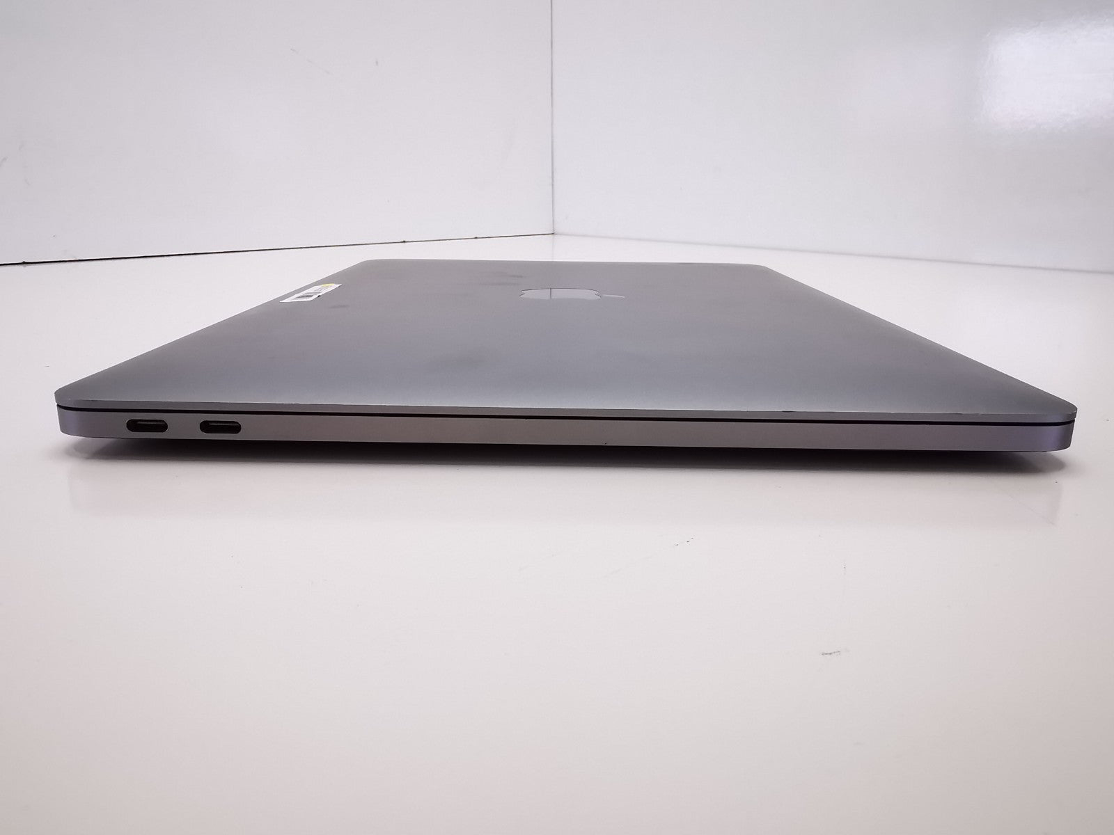 Apple MacBook Pro 2017 (A1708) 13" - Intel i5/8GB/120GB/MacOS Ventura - Defects