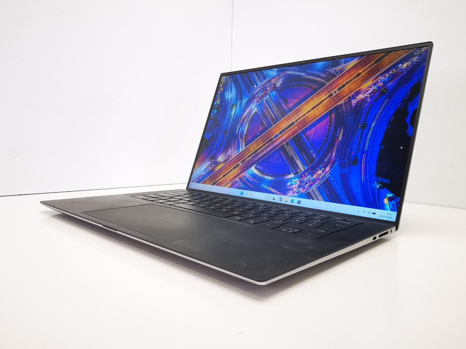 Dell Laptop Precision 5560 15.6" Laptop - 11th Gen i7/32GB RAM/512GB SSD/Win11P