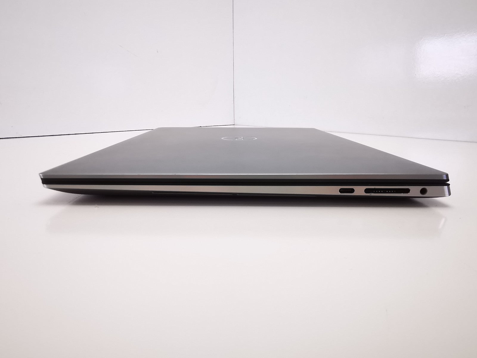 Dell Laptop Precision 5560 15.6" Laptop - 11th Gen i7/32GB RAM/512GB SSD/Win11P