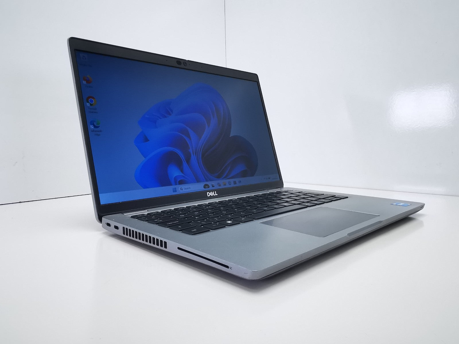 Dell Latitude 5430 14" Laptop - 12th Gen i5/8GB RAM/256GB NVMe SSD/Win 11 Pro