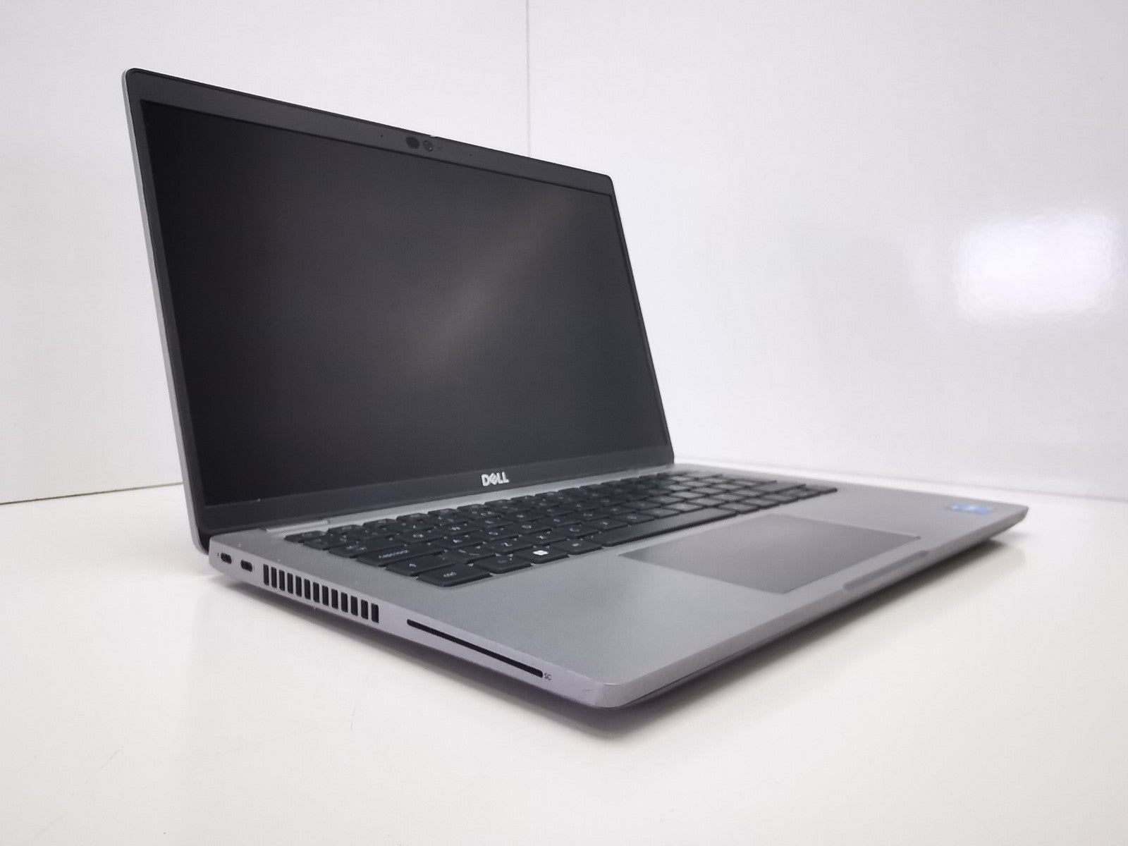 Dell Latitude 5430 14" Laptop - 12th Gen i5/8GB RAM/256GB NVMe SSD/Win 11 Pro