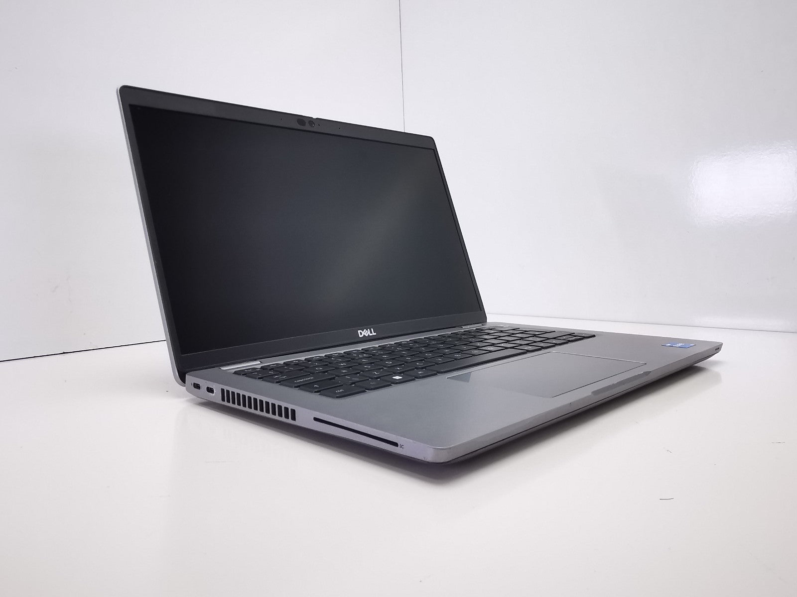 Dell Latitude 5430 14" Laptop - 12th Gen i5/8GB RAM/256GB NVMe SSD/Win 11 Pro