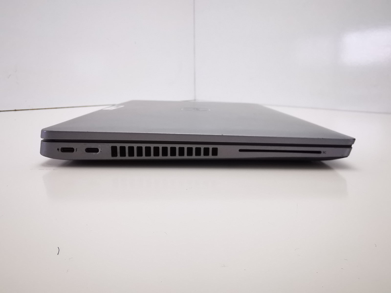 Dell Latitude 5430 14" Laptop - 12th Gen i5/8GB RAM/256GB NVMe SSD/Win 11 Pro