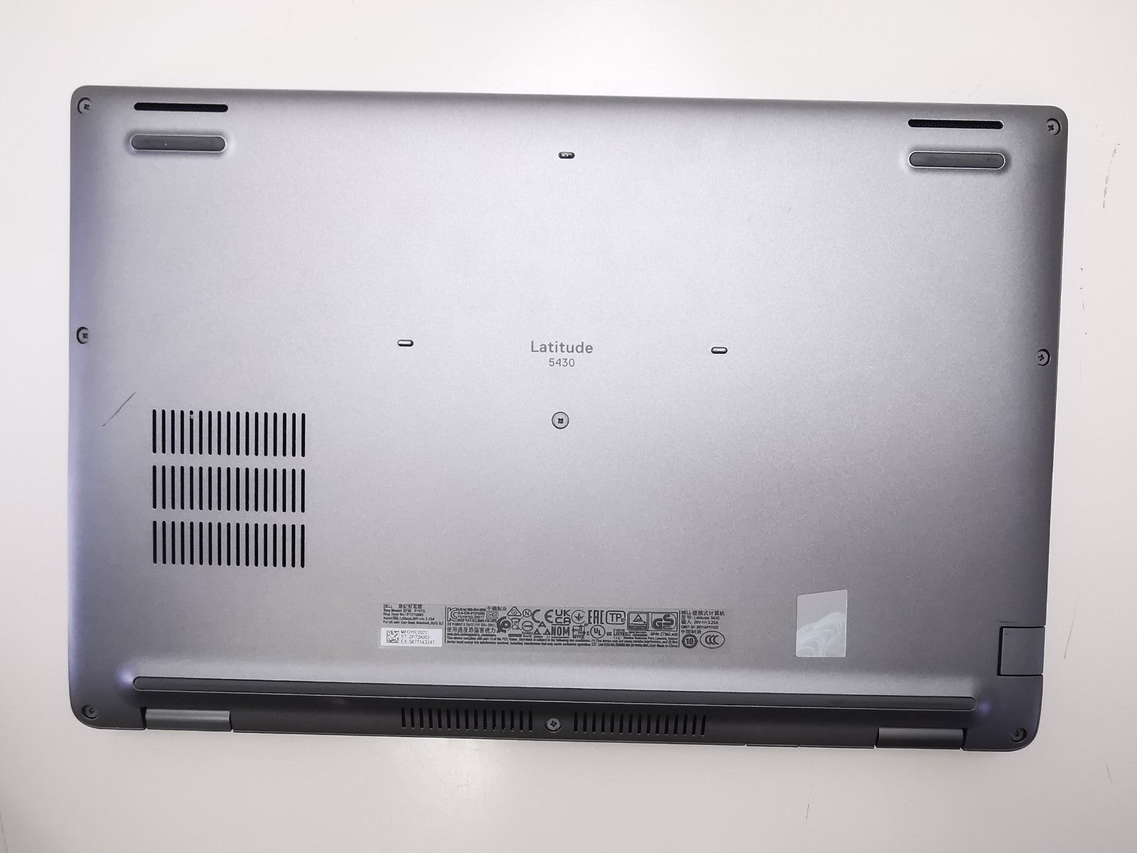 Dell Latitude 5430 14" Laptop - 12th Gen i5/16GB RAM/256GB NVMe SSD/Win 11 Pro