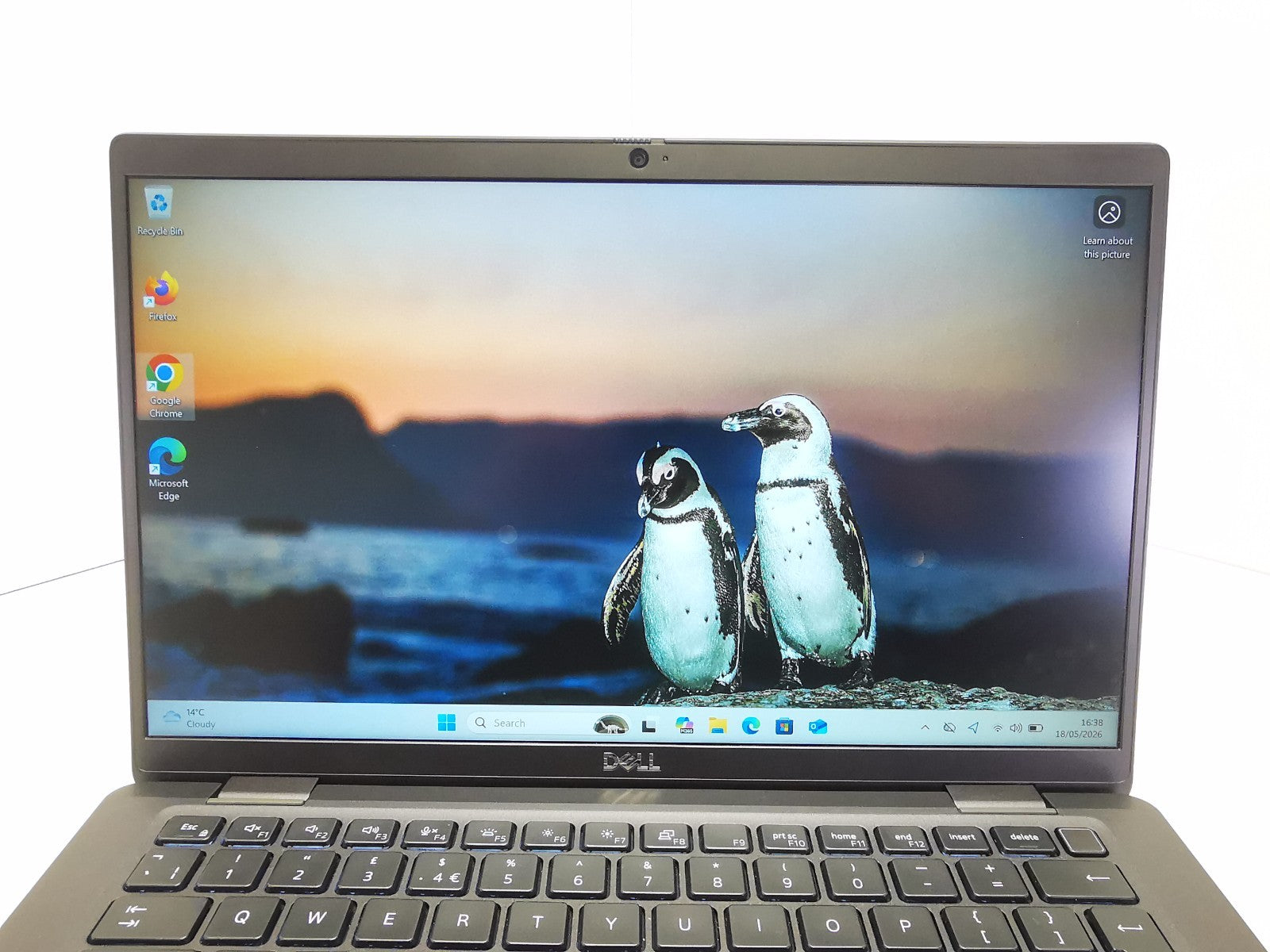 Dell Latitude 7420 14″ Laptop – 11th Gen i5/8GB RAM/256GB NVMe SSD/Win 11 Pro