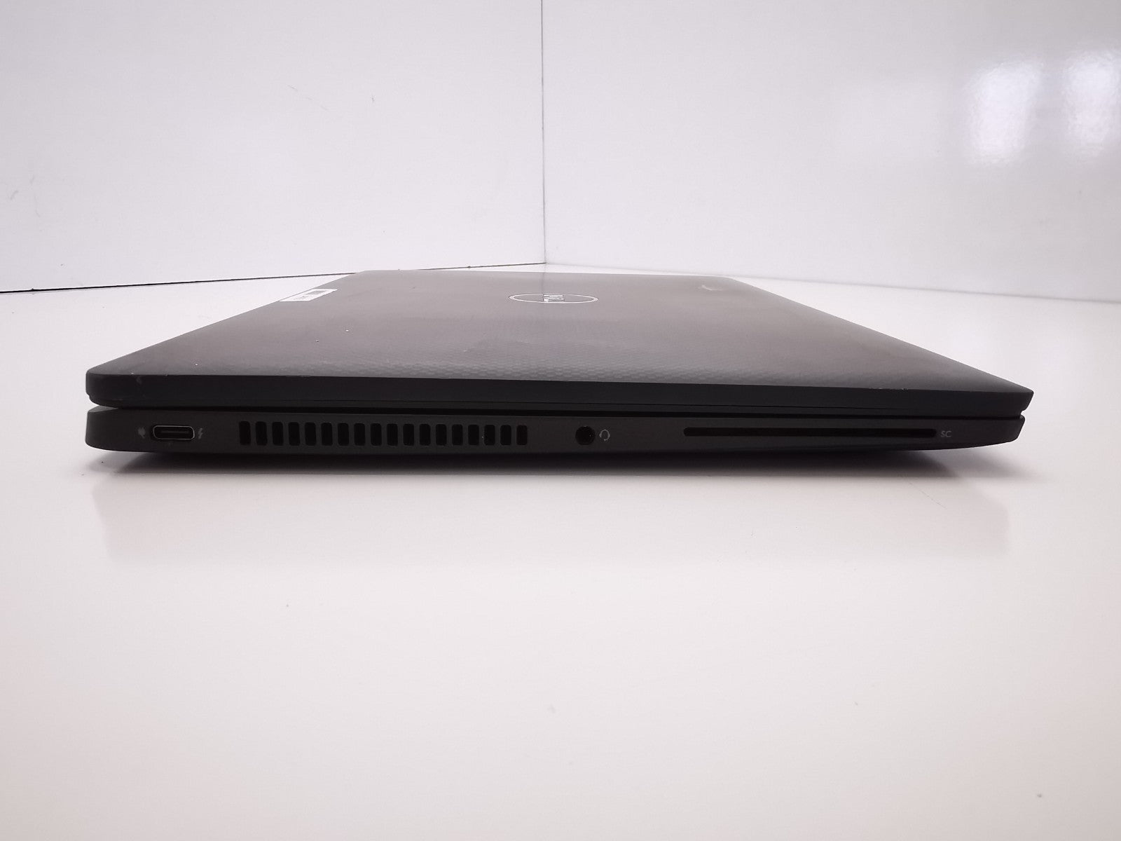 Dell Latitude 7420 14″ Laptop – 11th Gen i5/8GB RAM/256GB NVMe SSD/Win 11 Pro