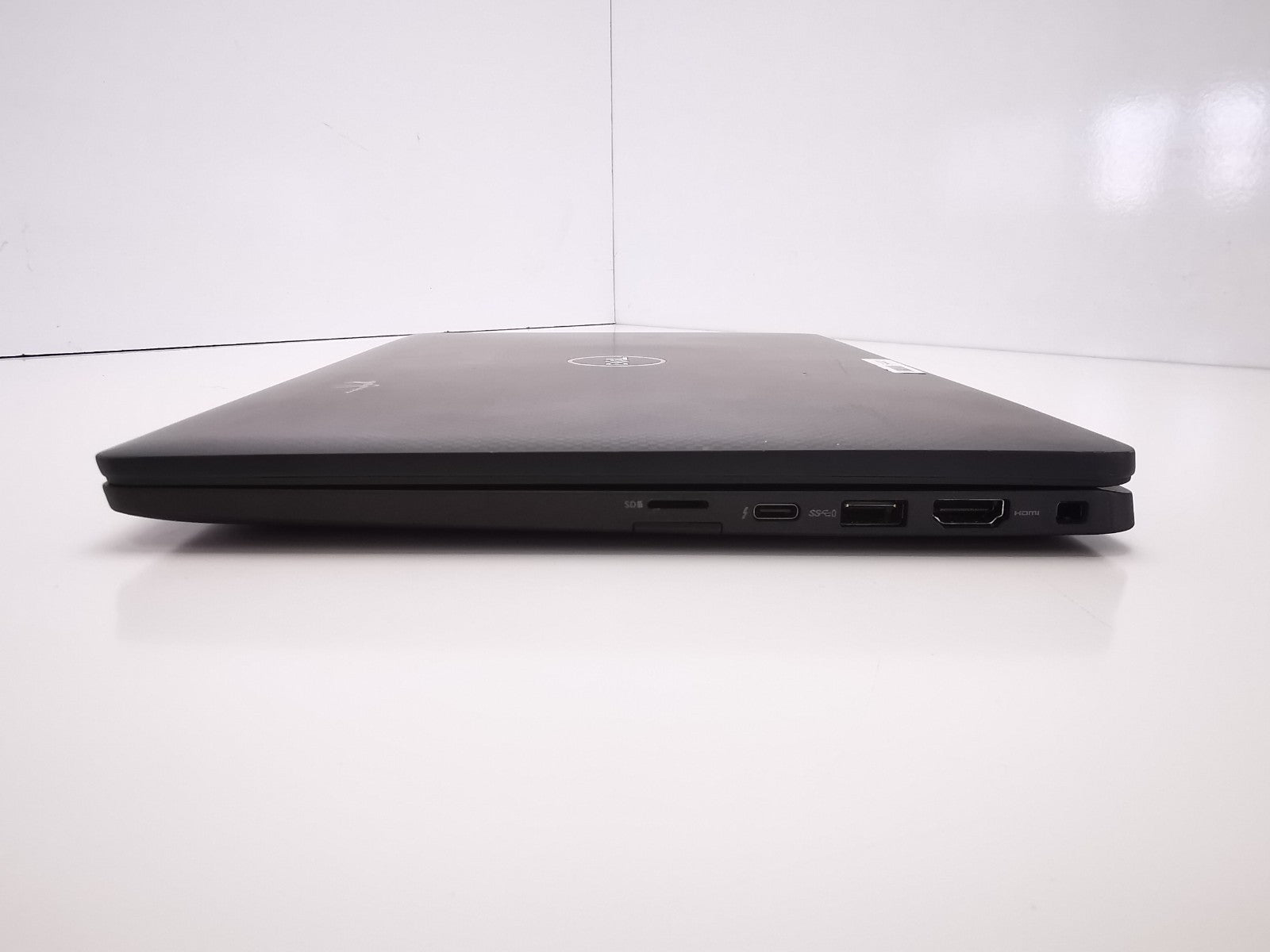 Dell Latitude 7420 14″ Laptop – 11th Gen i5/8GB RAM/256GB NVMe SSD/Win 11 Pro