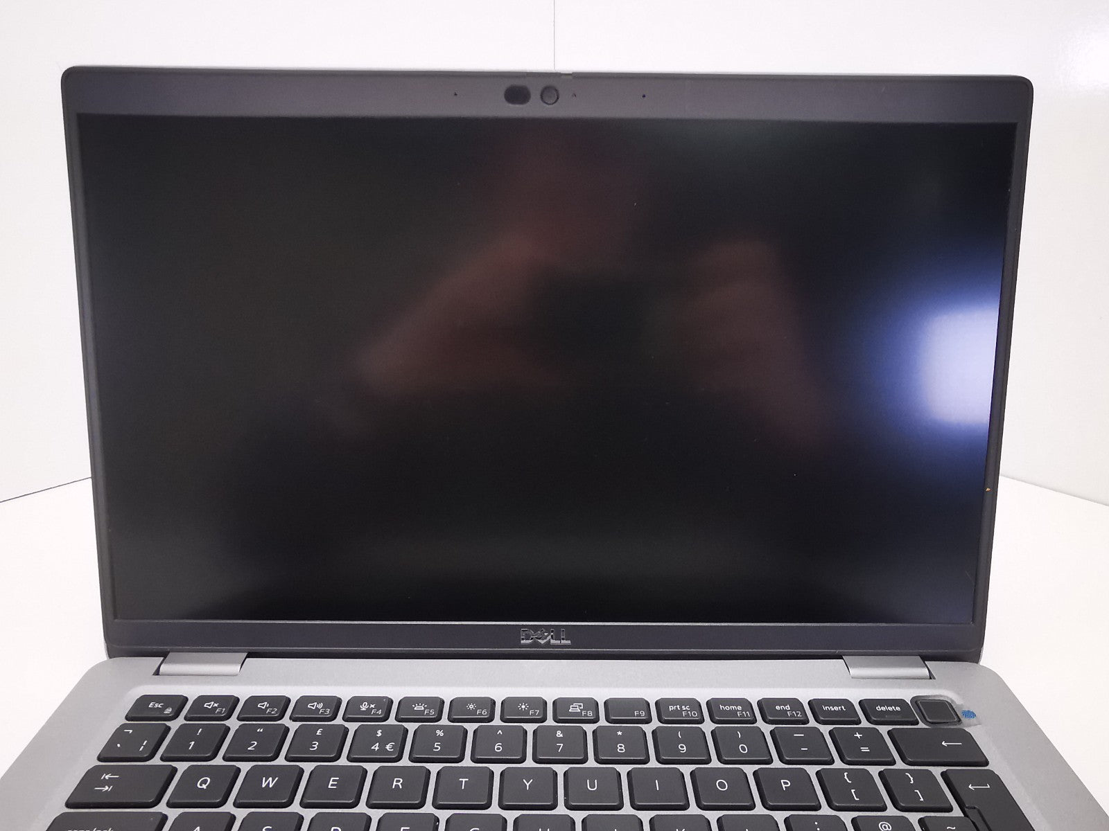 Dell Latitude 5430 14″ Laptop – 12th Gen i5/8GB RAM/256GB SSD/Win 11 Pro