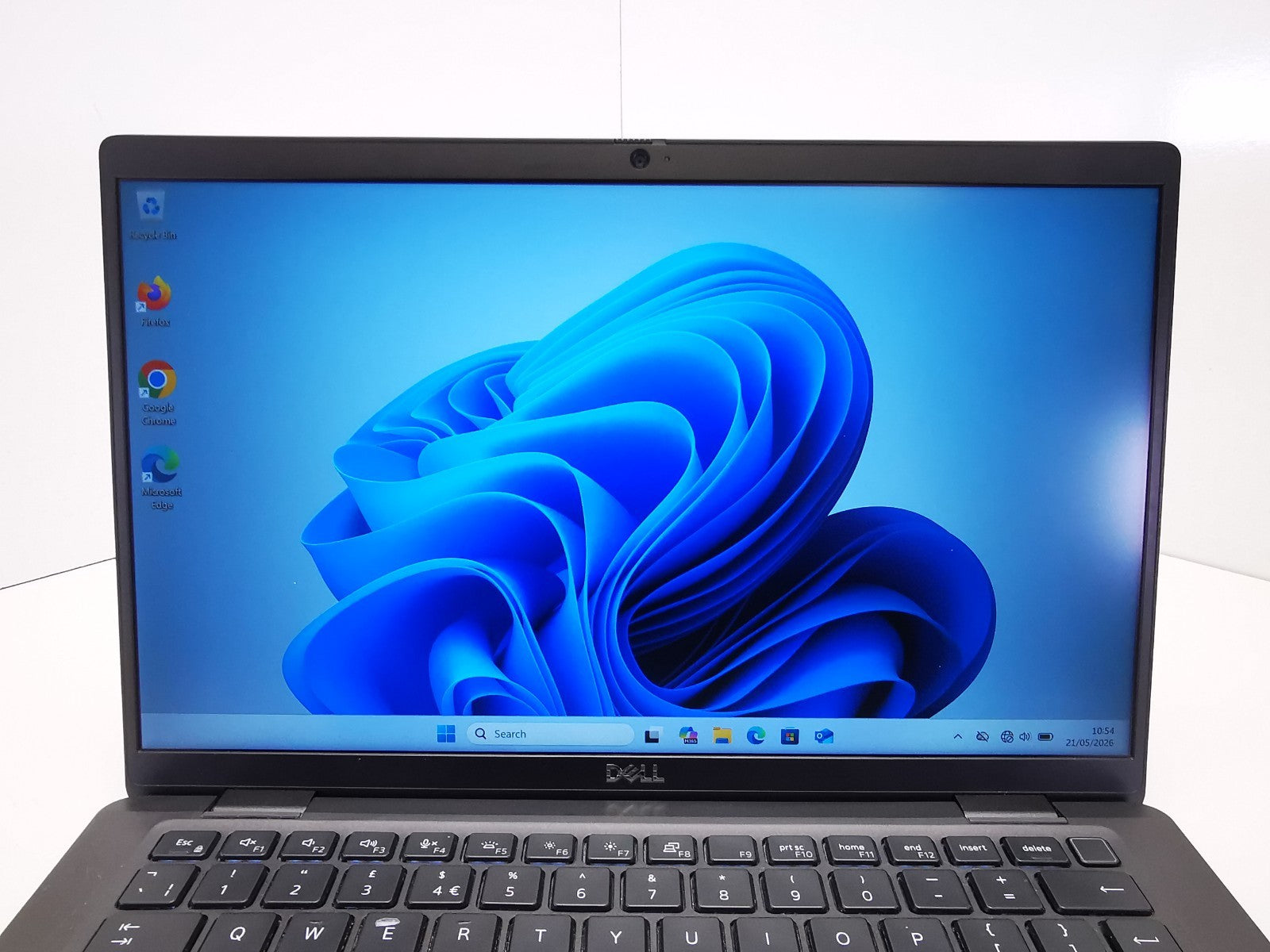 Dell Latitude 7420 14″ Laptop – 11th Gen i5/8GB RAM/256GB NVMe SSD/Win 11 Pro