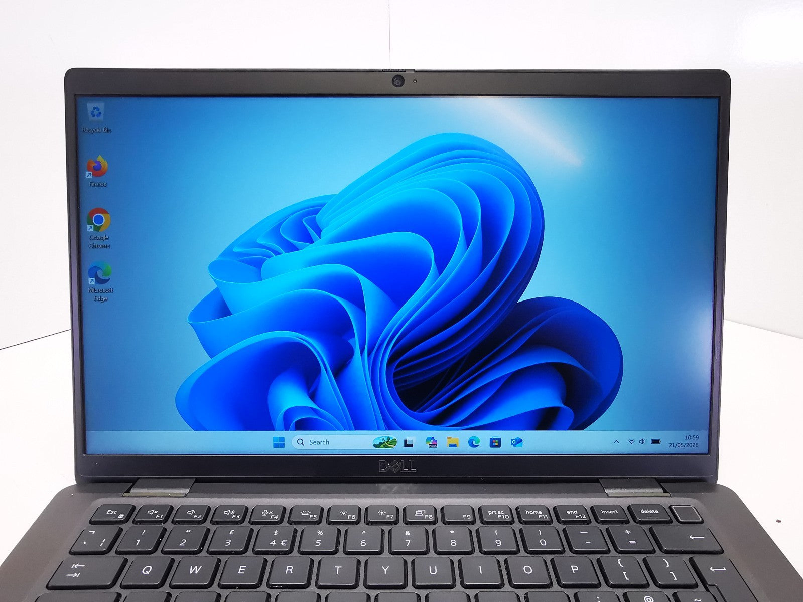 Dell Latitude 7420 14″ Laptop – 11th Gen i5/8GB RAM/256GB NVMe SSD/Win 11 Pro