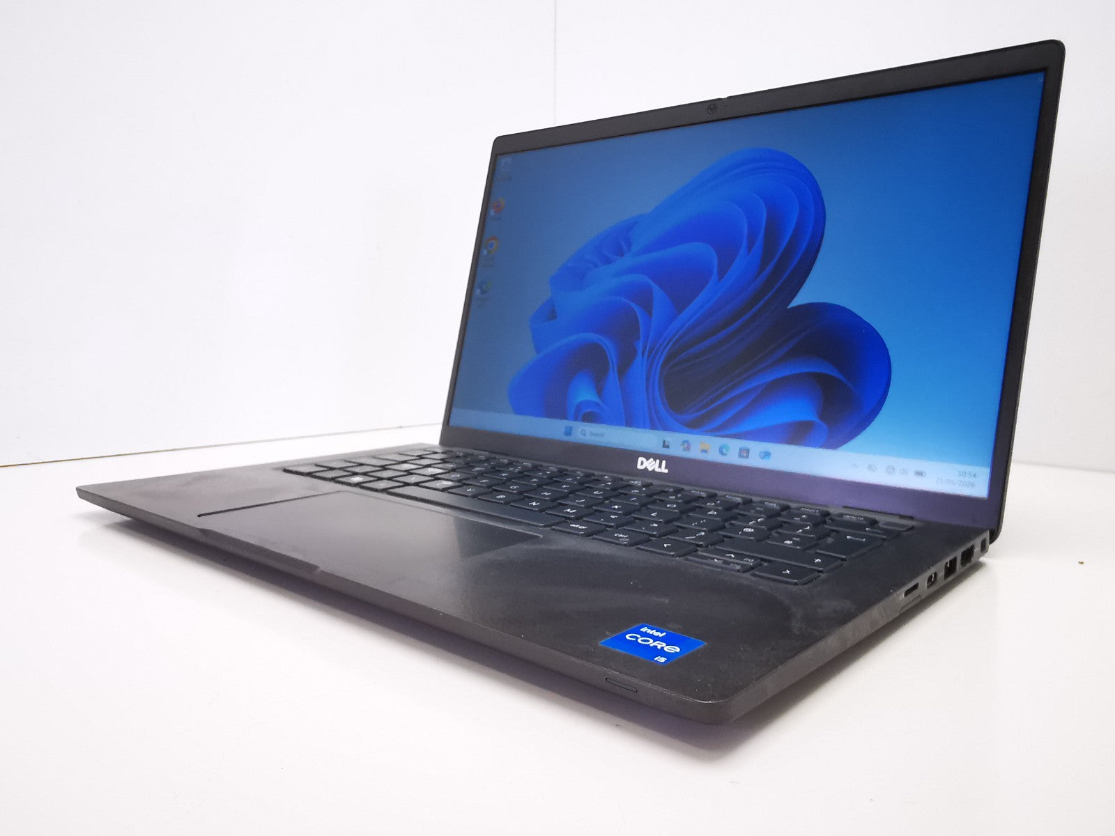 Dell Latitude 7420 14″ Laptop – 11th Gen i5/8GB RAM/256GB NVMe SSD/Win 11 Pro