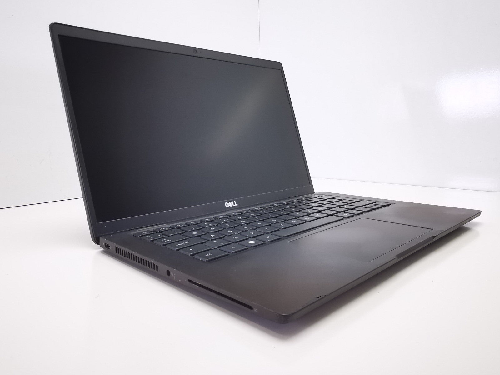 Dell Latitude 7420 14″ Laptop – 11th Gen i5/8GB RAM/256GB NVMe SSD/Win 11 Pro