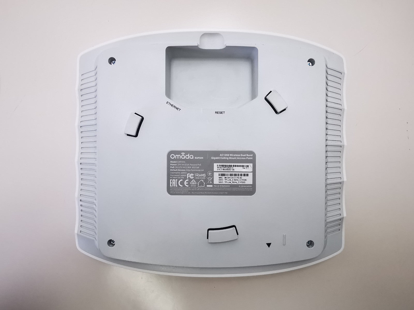 TP-Link AC1350 Wireless Access Point - Reset - NO MOUNTING BRACKET