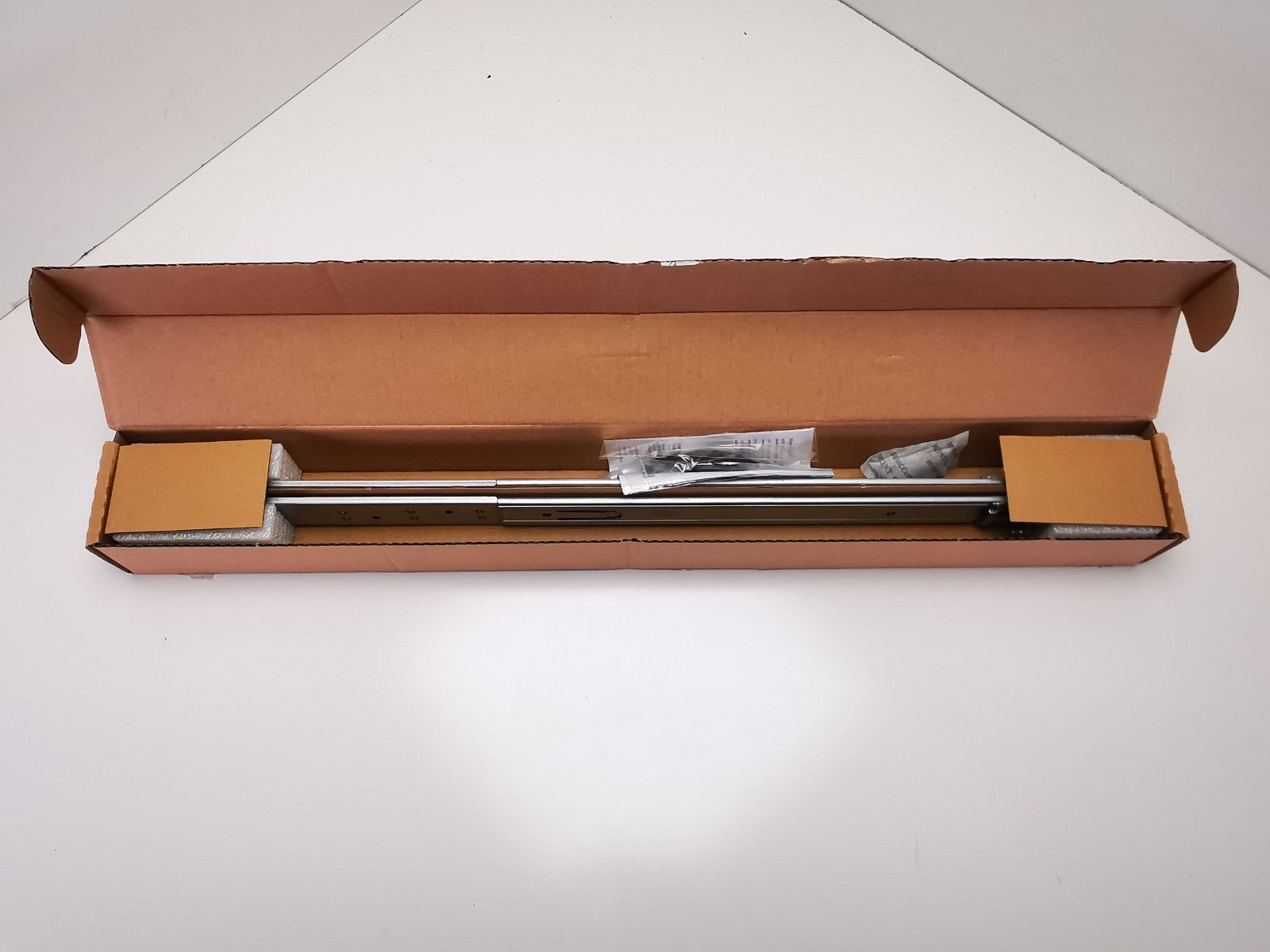 HP 764671-001 Quick Deploy Rail Kit - New open box