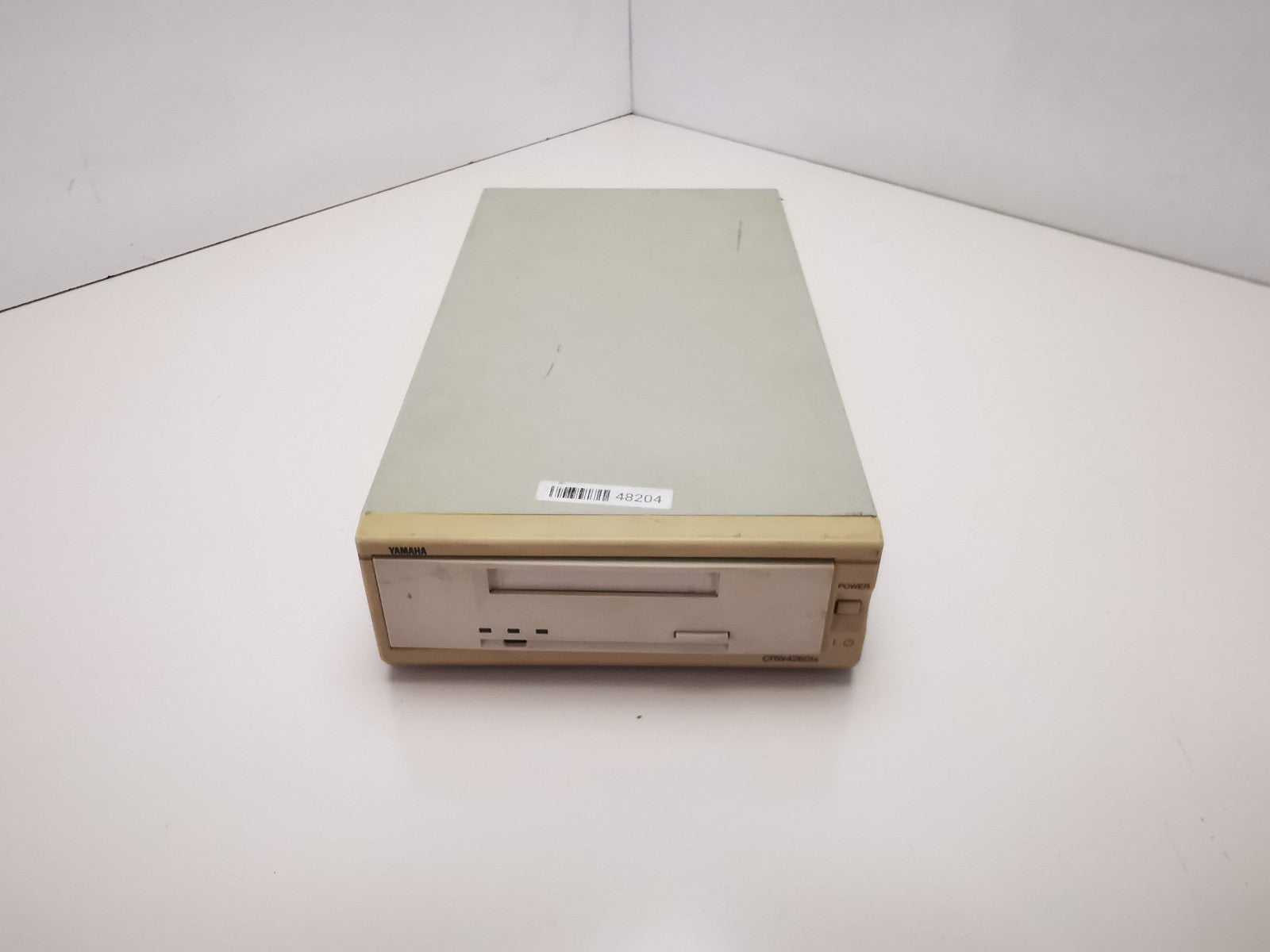 Yamaha CRW4260tx 5.35 inch CDRW Drive