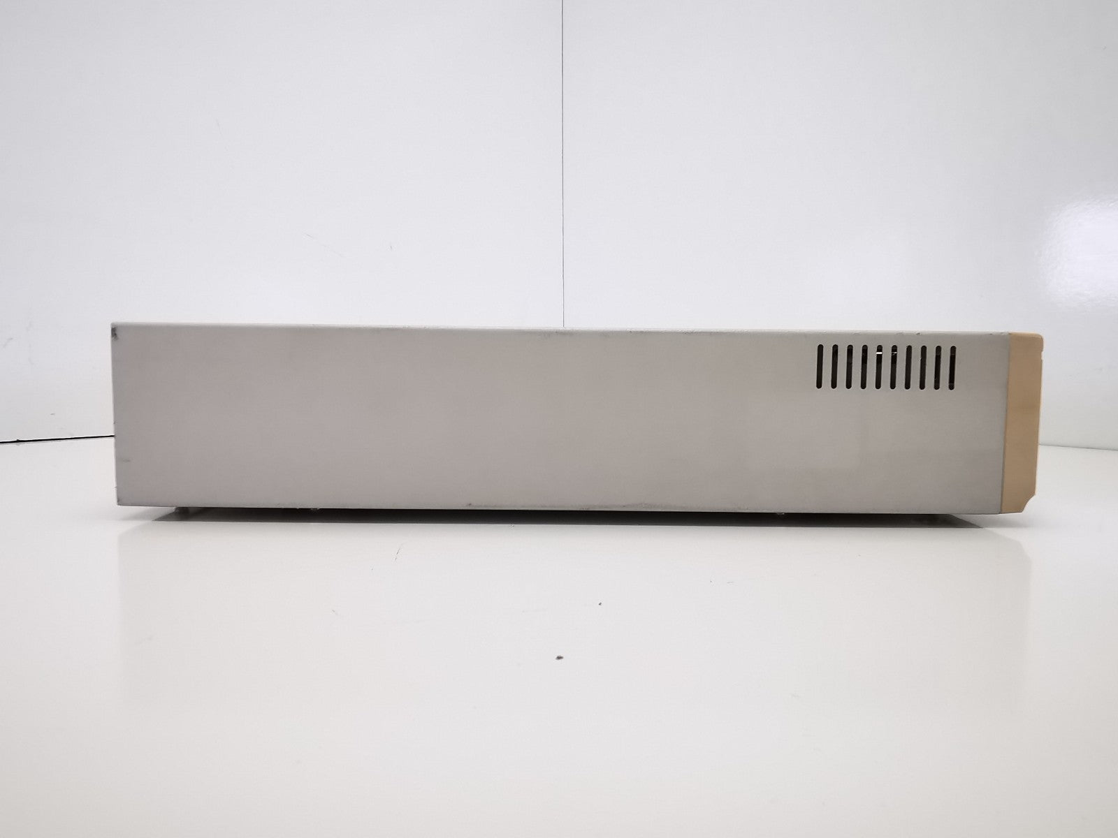 Yamaha CRW4260tx 5.35 inch CDRW Drive