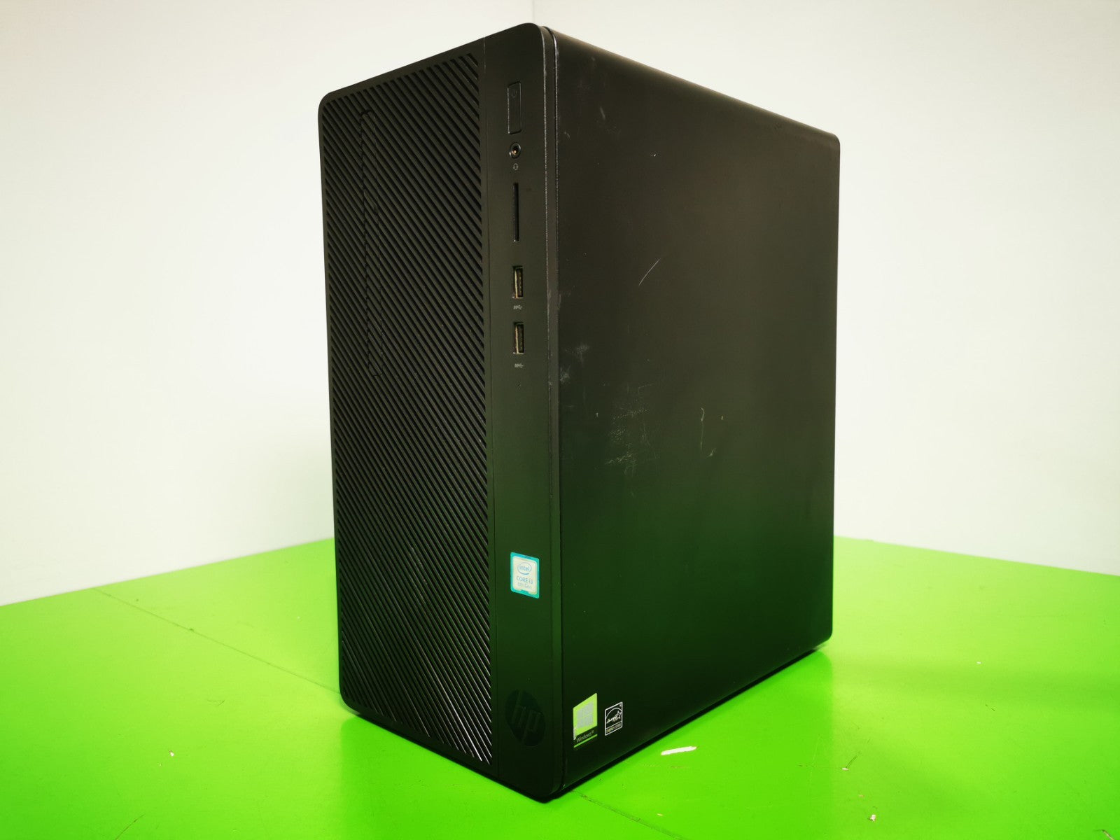 HP 290 G2 MT Desktop PC - 8th Gen i3 / 4GB RAM / 256GB SSD / Windows 11 Pro
