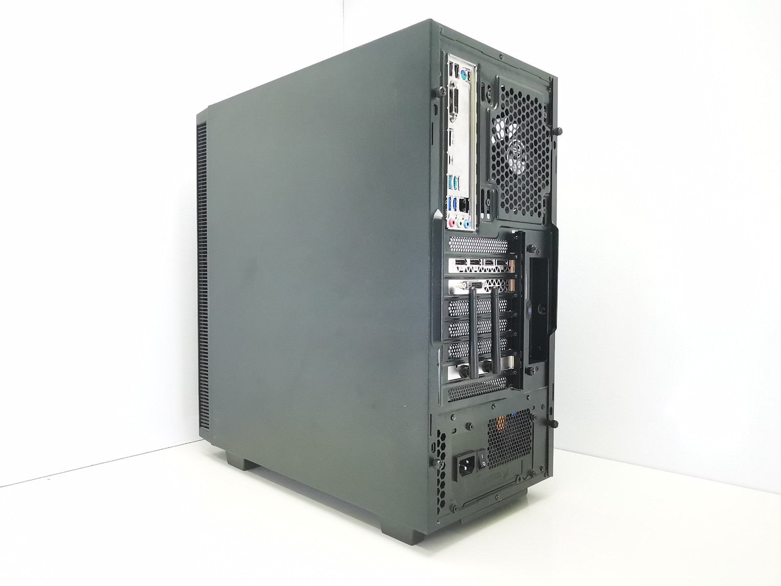 Custom Gaming Desktop PC - AMD Ryzen 7/16GB RAM/500GB SSD/Win 11 Pro/GTX 1060