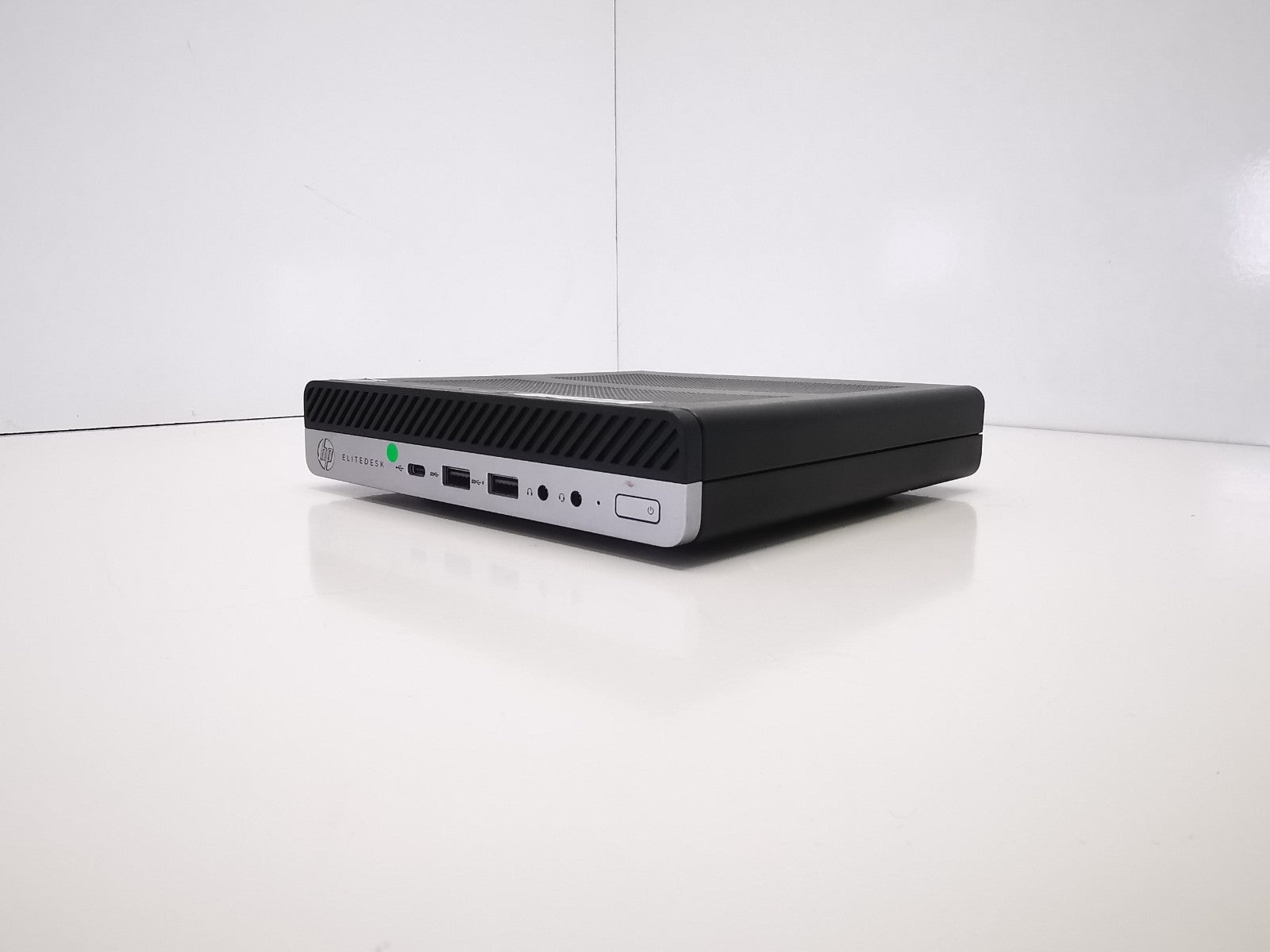 HP EliteDesk 705 G4 USFF PC - AMD Ryzen 3/16GB RAM/256GB NVMe SSD/Win 11 Pro