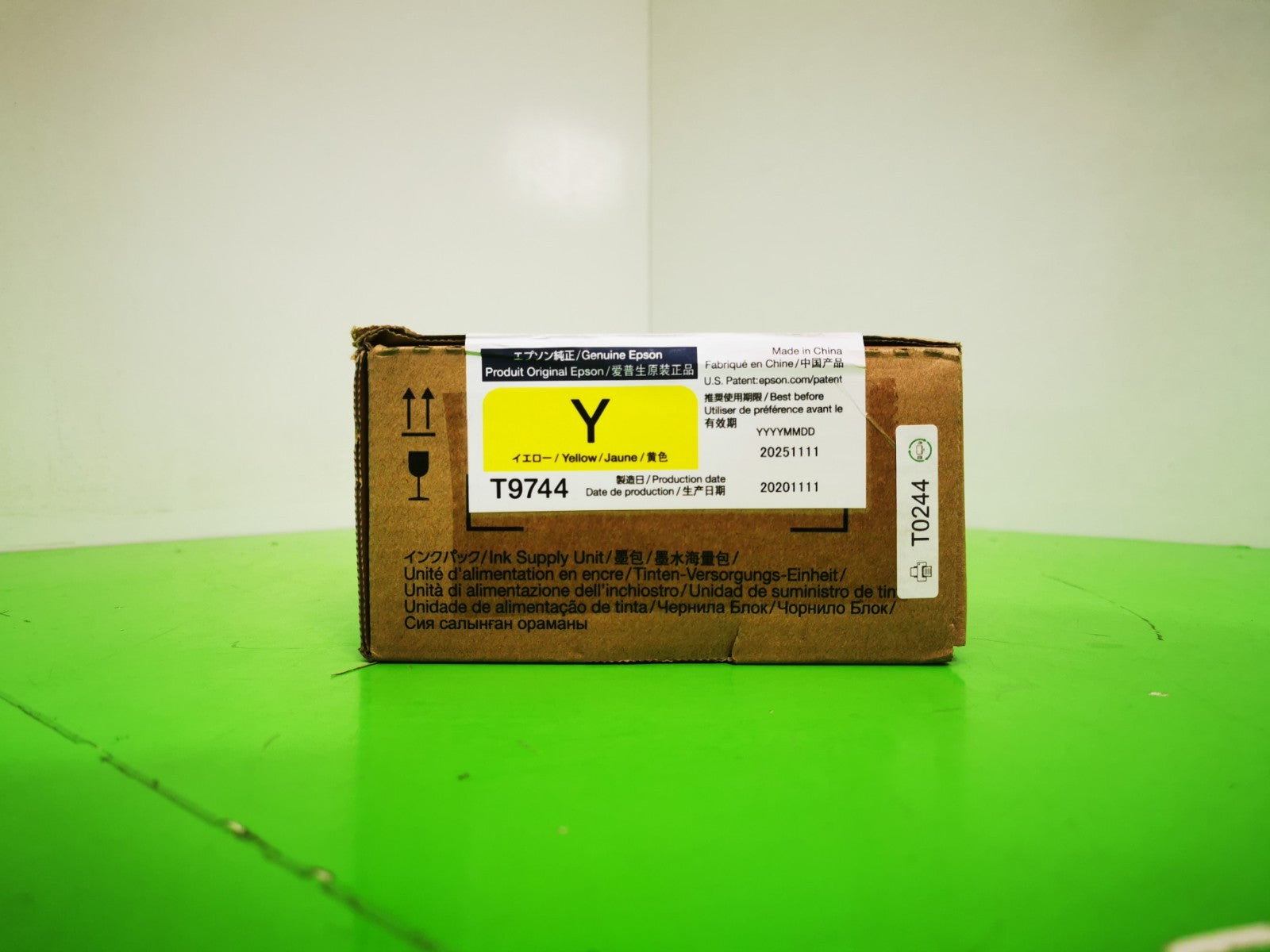Genuine Epson T9744 Yellow Ink Supply - BRAND NEW