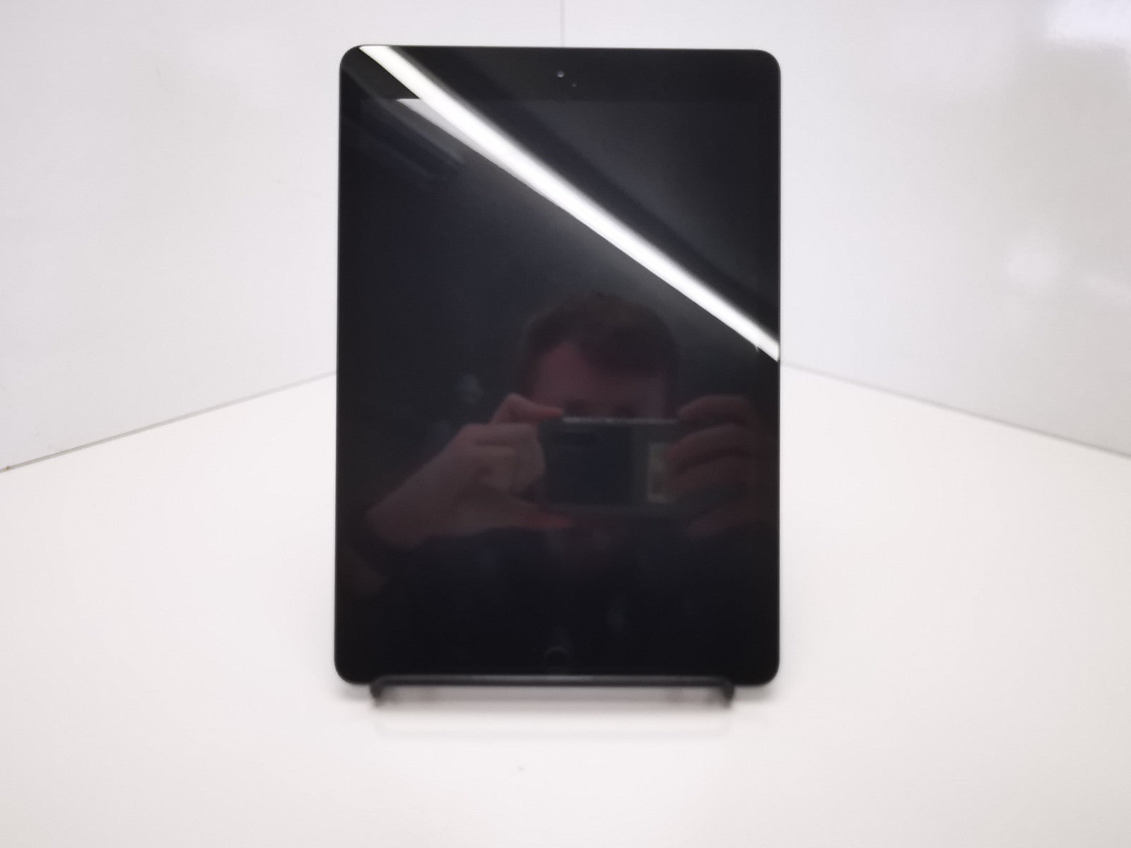 Apple iPad 7th Gen (A2197) - 10.2"/Space Grey/32GB/iOS 18.7/WiFi - Grade A